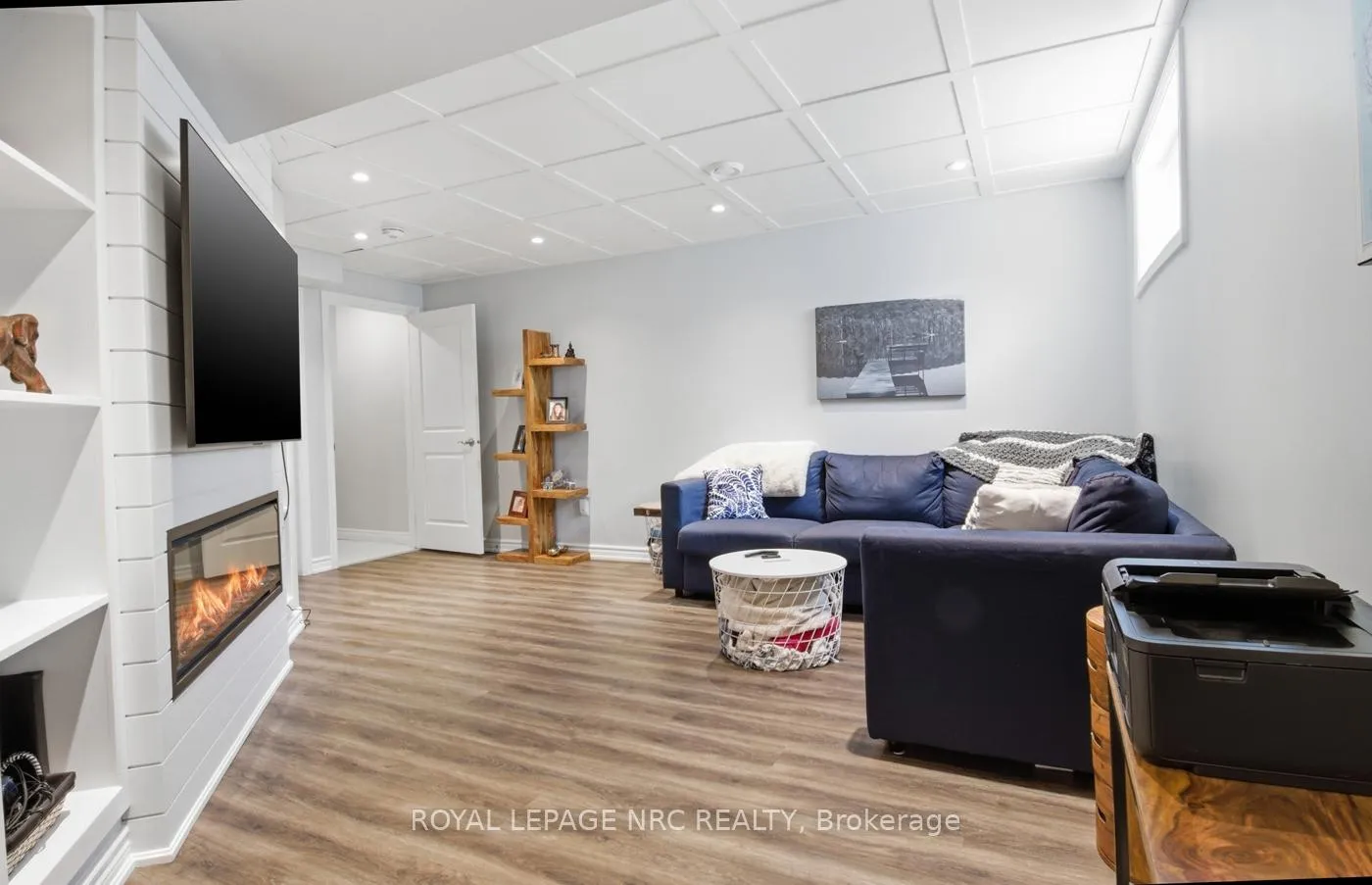 Photo 34 of 107 Dunrobin Lane, Grimsby, Grimsby Beach — HOMEH