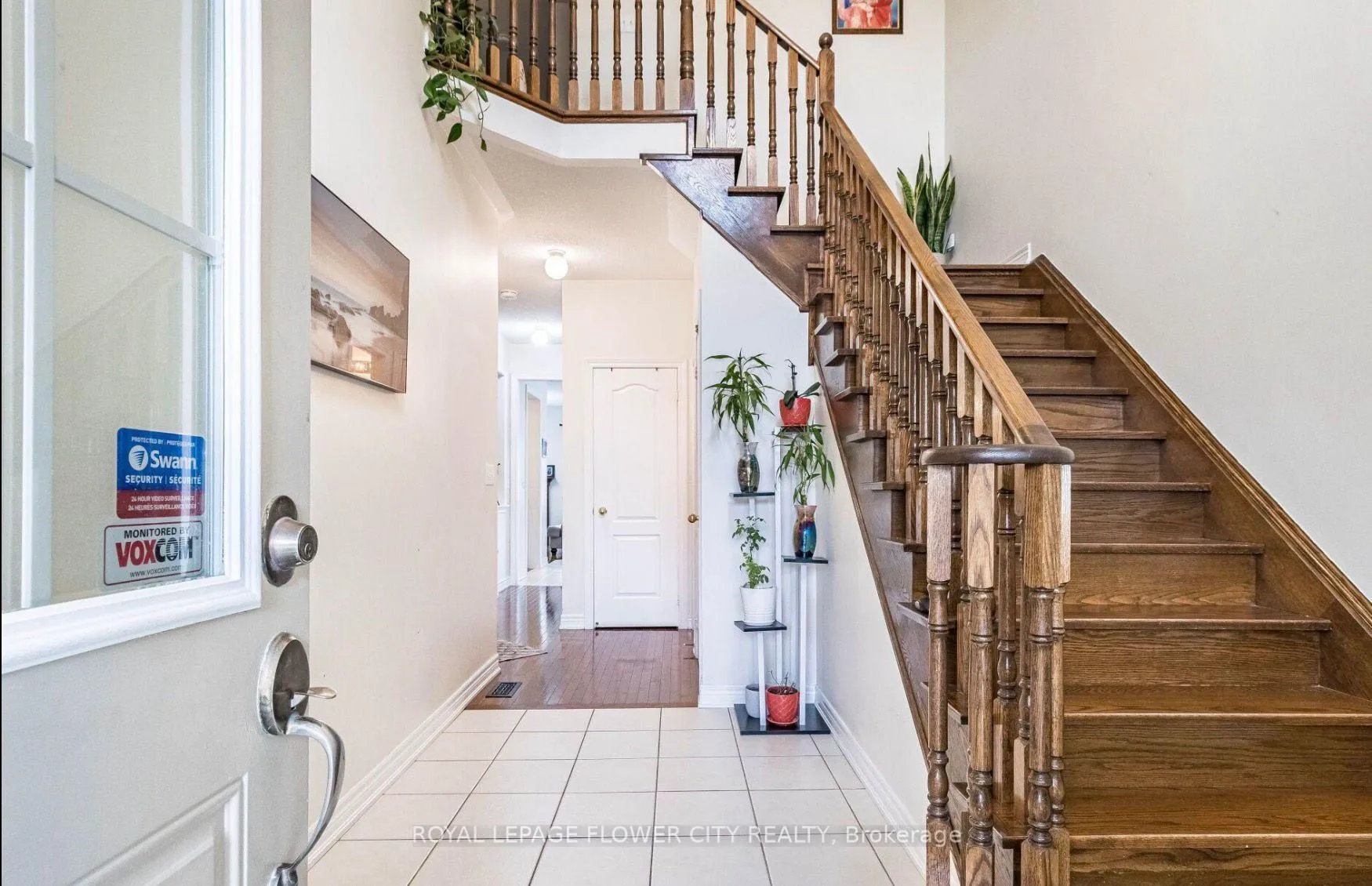 Photo 3 of 24 Mellowood Avenue, Brampton, Bram East — HOMEH