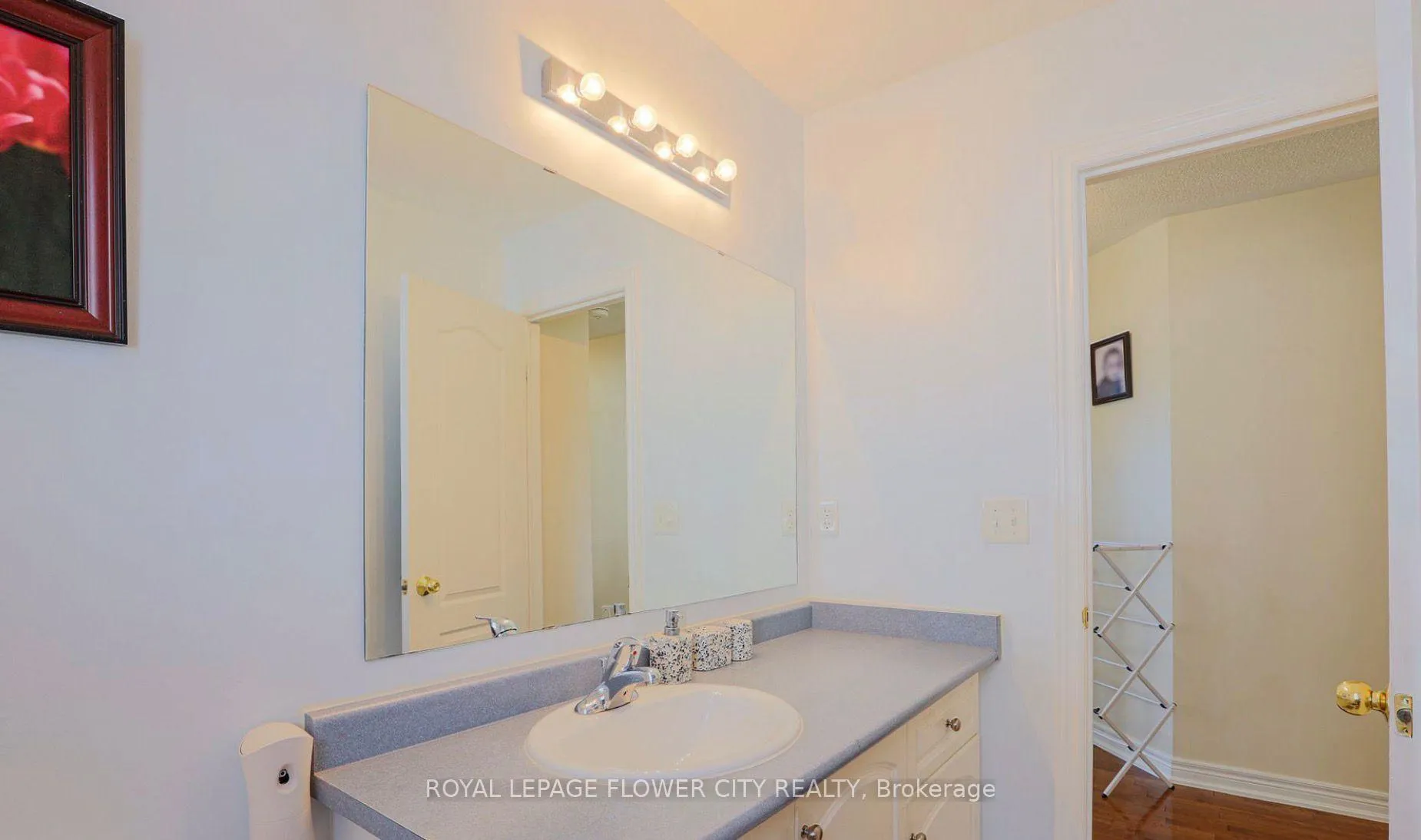Photo 10 of 24 Mellowood Avenue, Brampton, Bram East — HOMEH