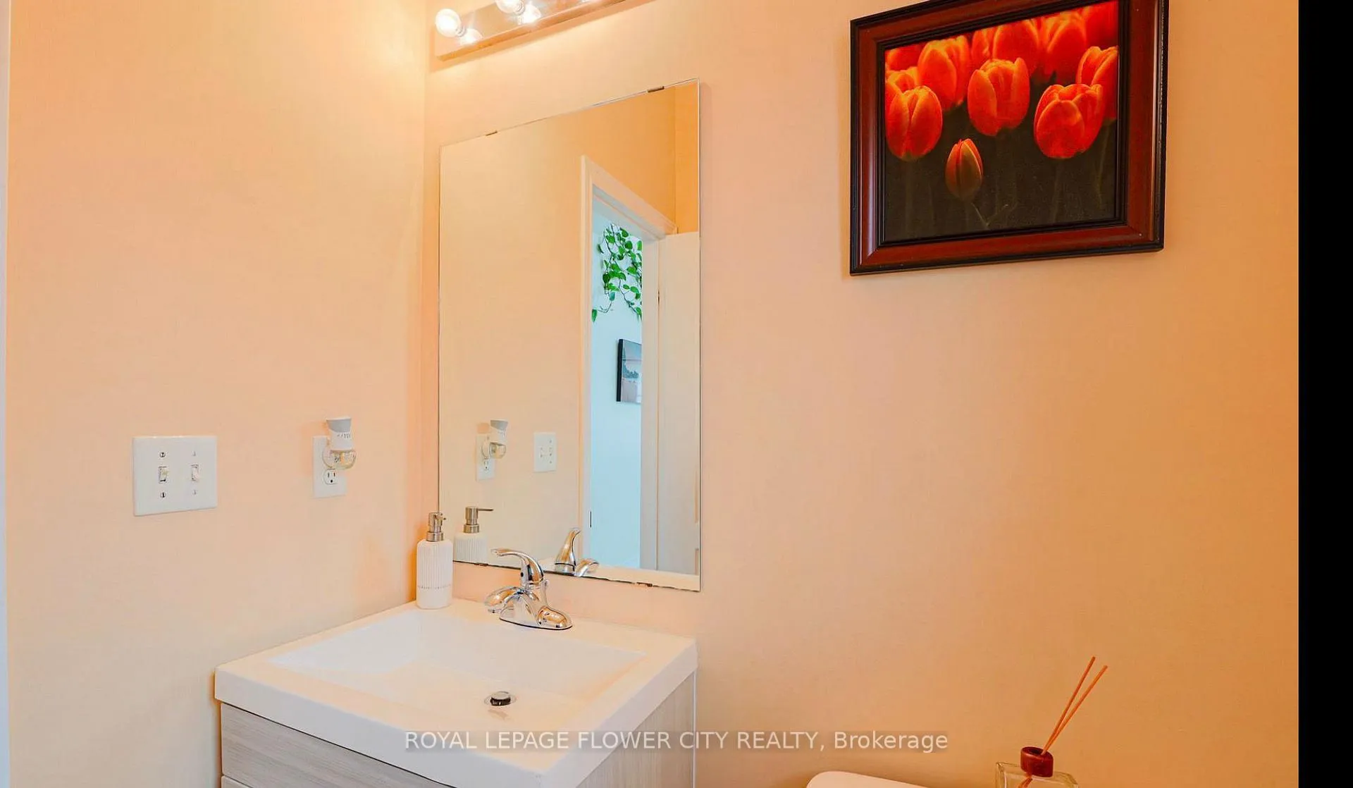 Photo 19 of 24 Mellowood Avenue, Brampton, Bram East — HOMEH