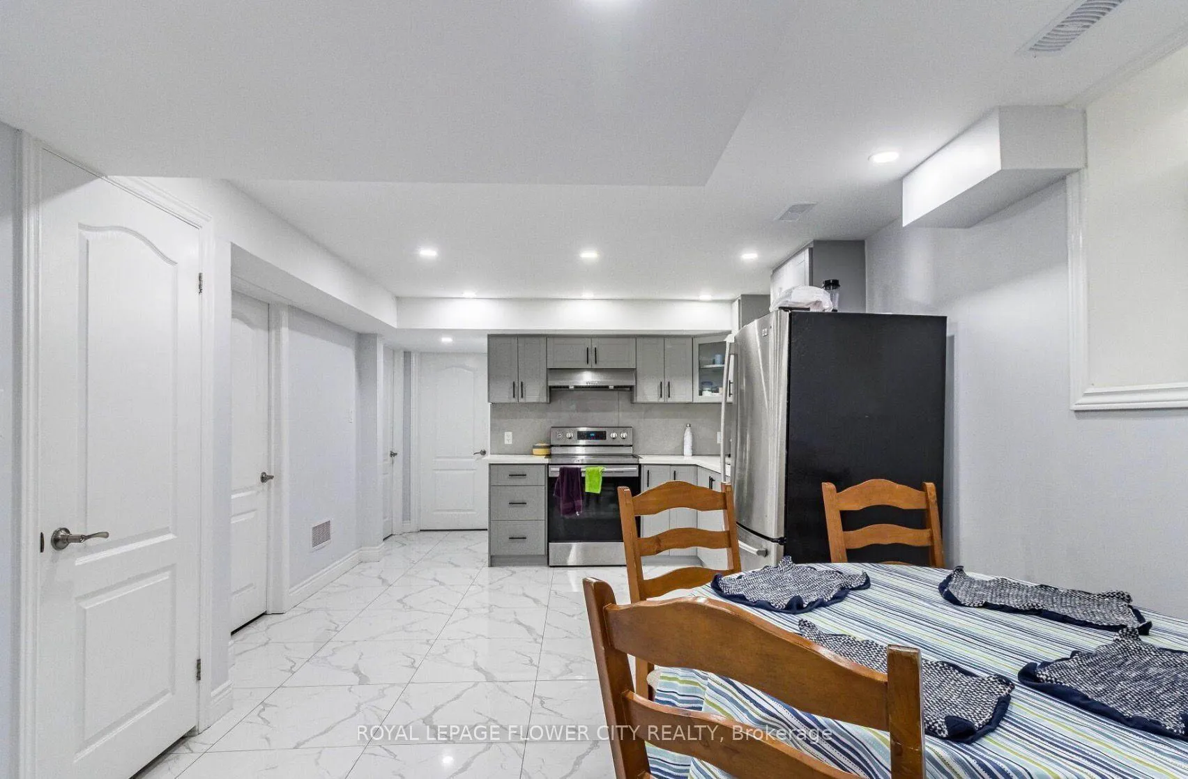 Photo 23 of 24 Mellowood Avenue, Brampton, Bram East — HOMEH
