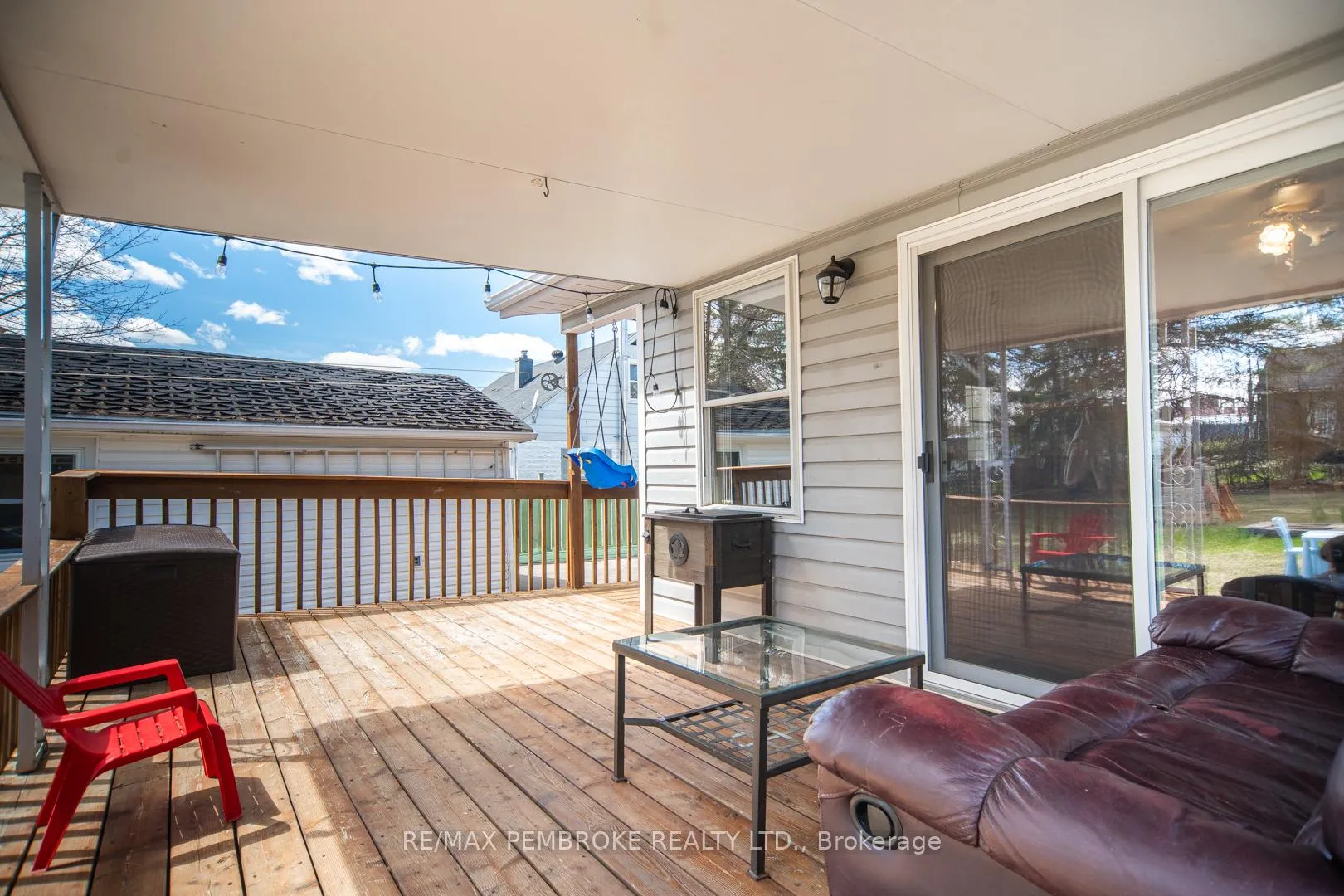 Photo 9 of 412 Alfred Street, Pembroke — HOMEH