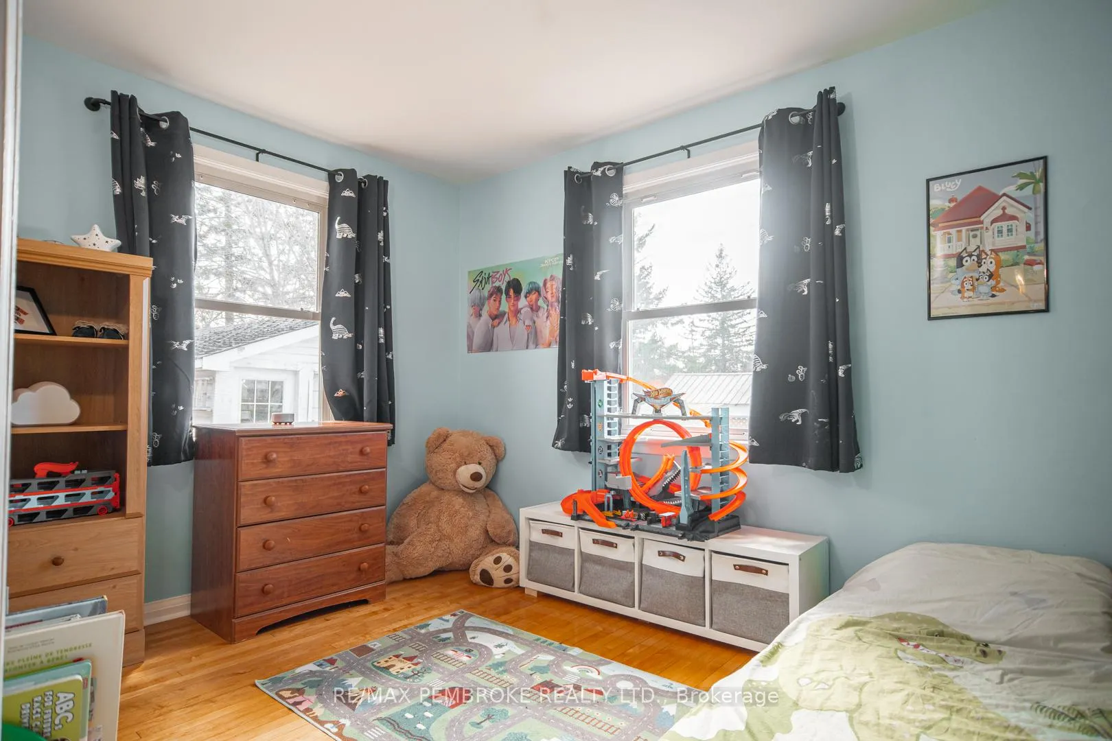 Photo 22 of 412 Alfred Street, Pembroke — HOMEH