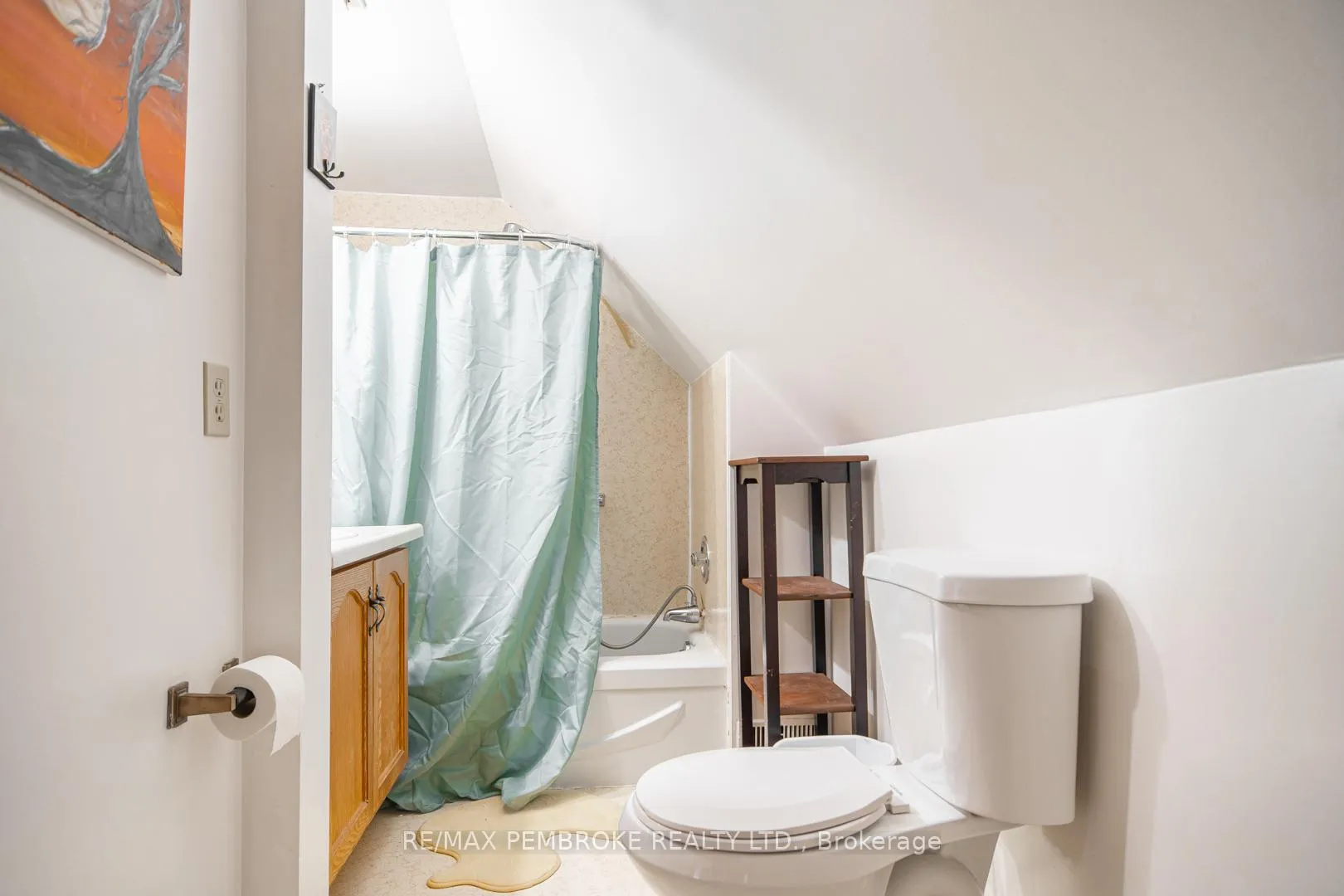 Photo 30 of 412 Alfred Street, Pembroke — HOMEH