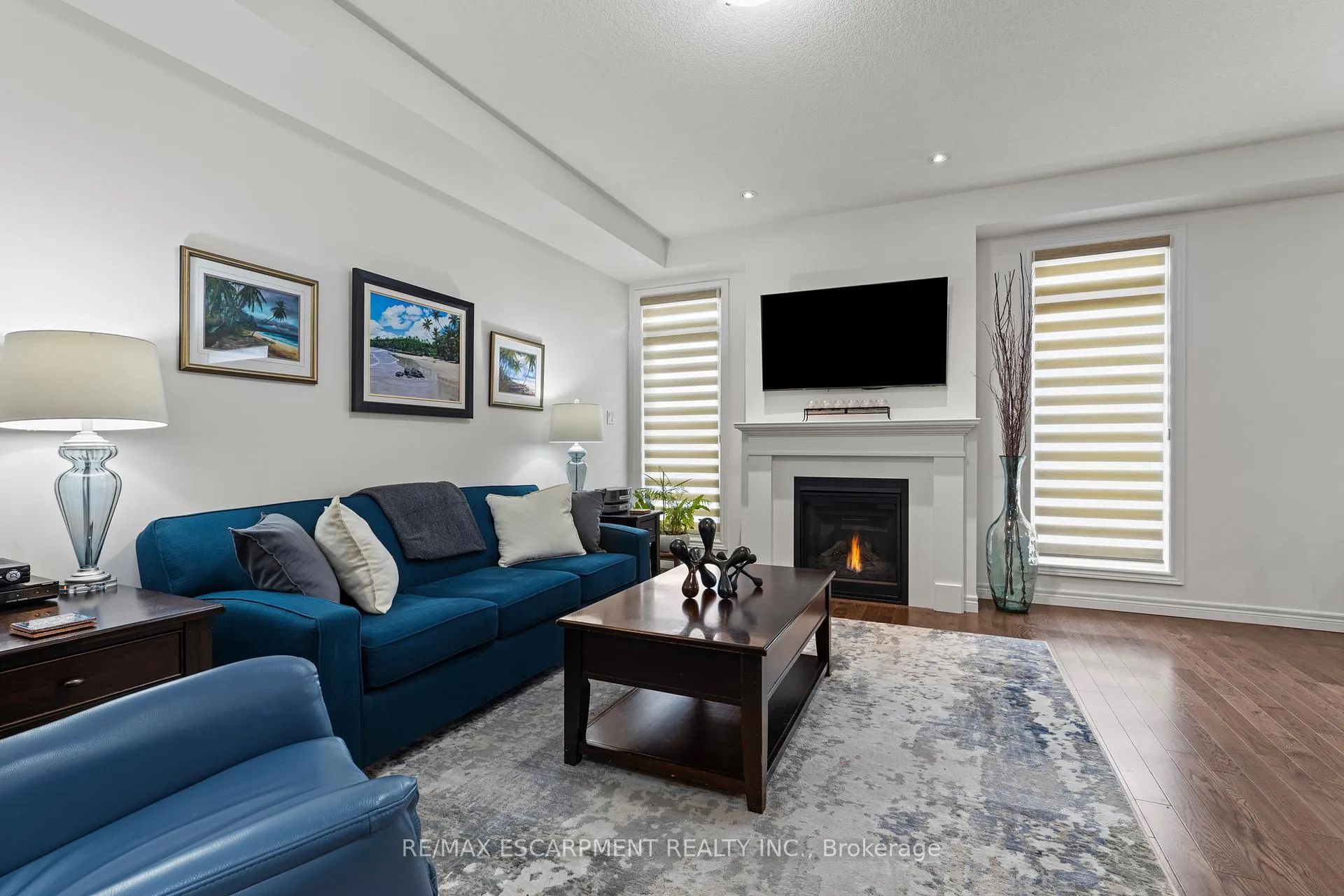 Photo 10 of 65 Winslow Way, Hamilton, Stoney Creek Mountain — HOMEH