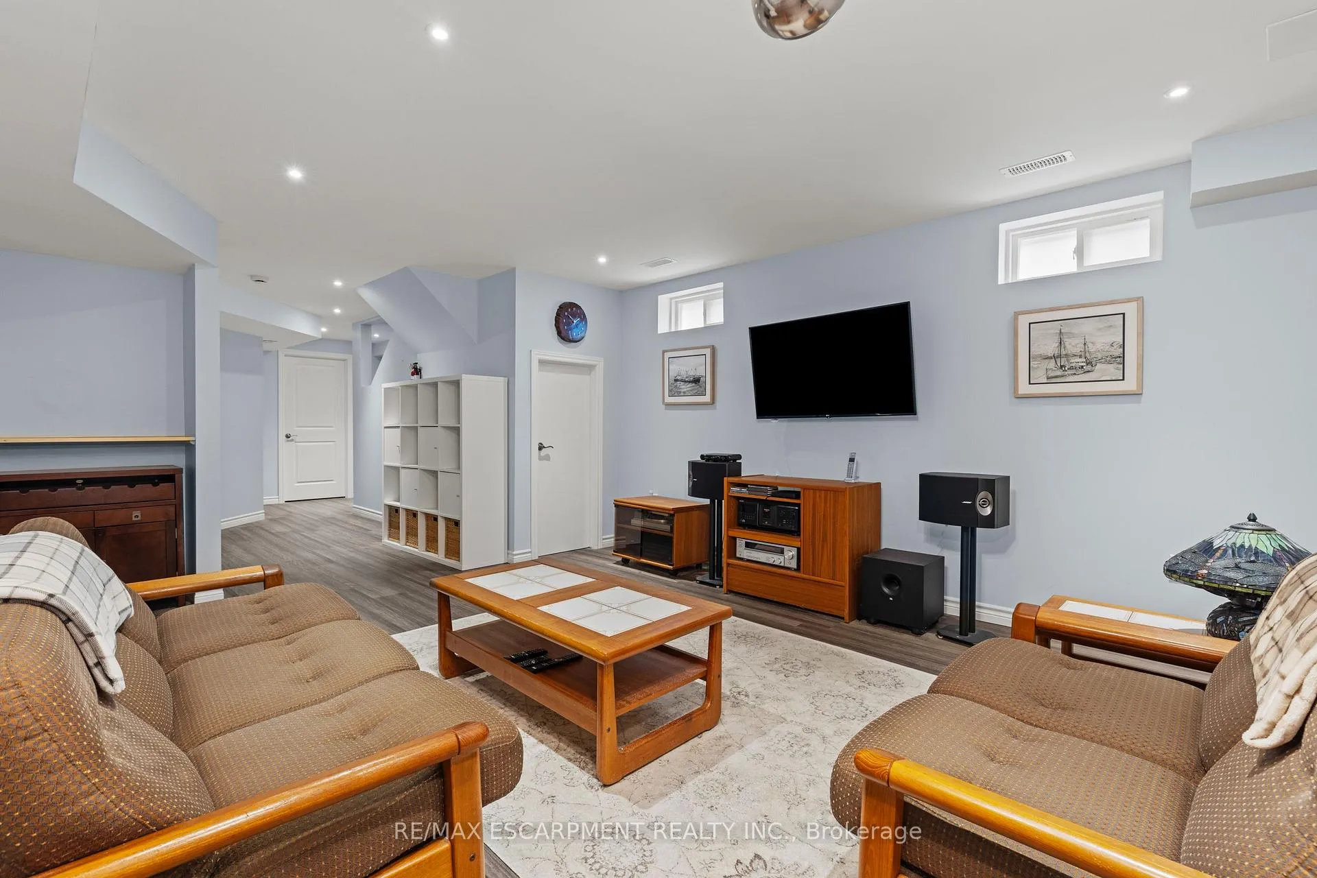 Photo 24 of 65 Winslow Way, Hamilton, Stoney Creek Mountain — HOMEH