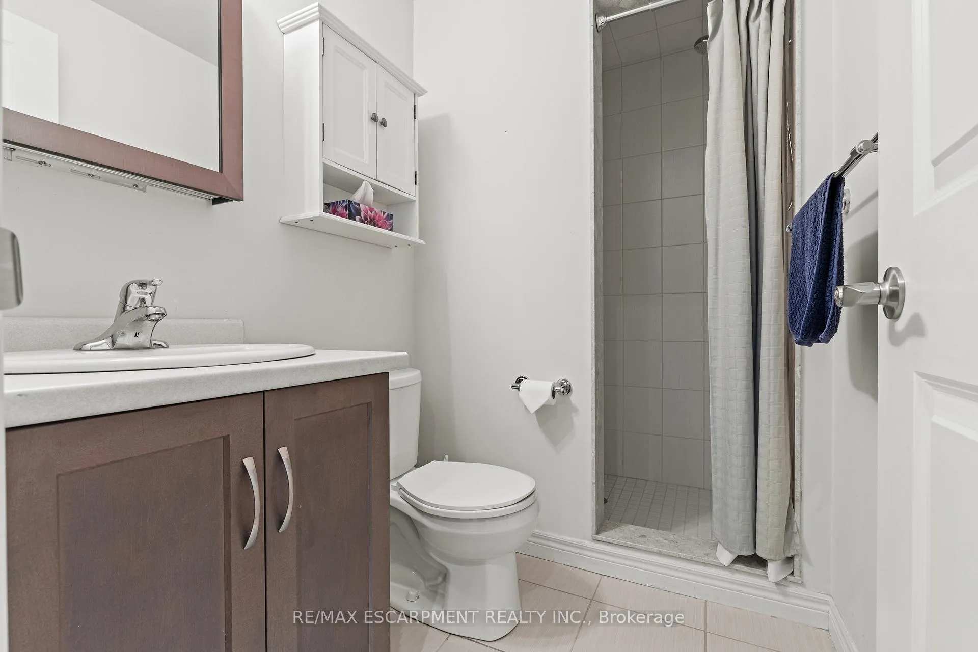Photo 26 of 65 Winslow Way, Hamilton, Stoney Creek Mountain — HOMEH