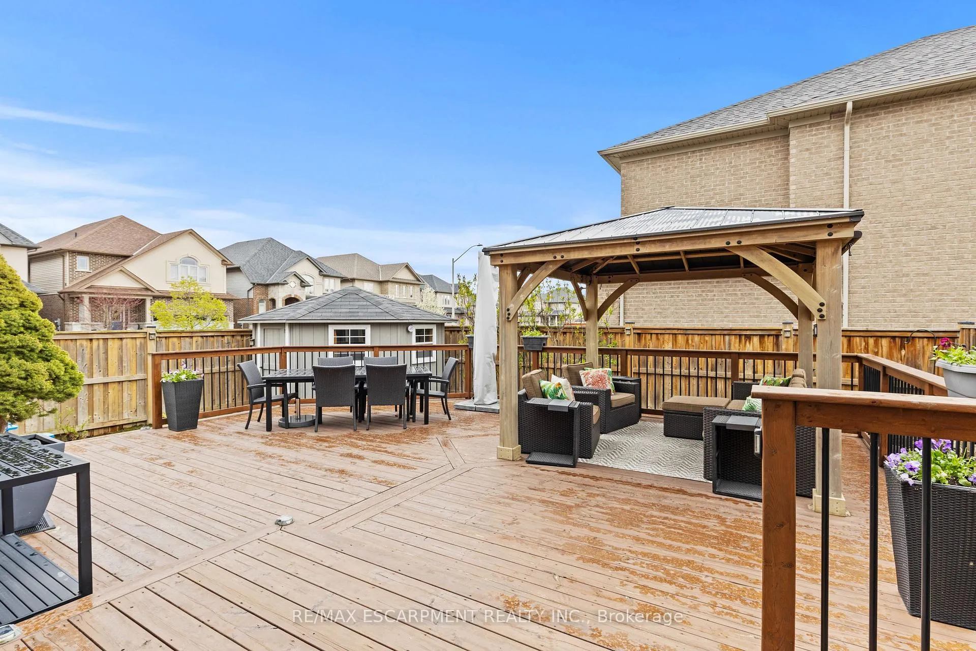 Photo 29 of 65 Winslow Way, Hamilton, Stoney Creek Mountain — HOMEH