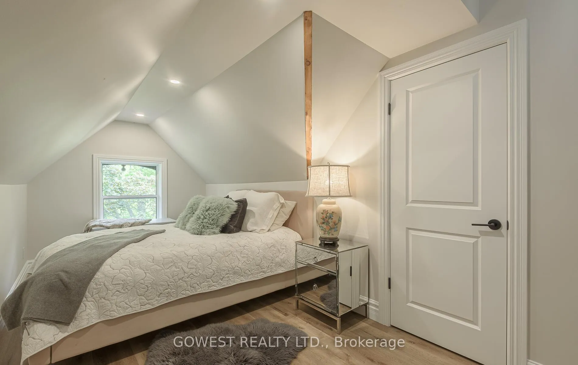 Photo 36 of 376 Chartwell Road, Oakville, Old Oakville — HOMEH