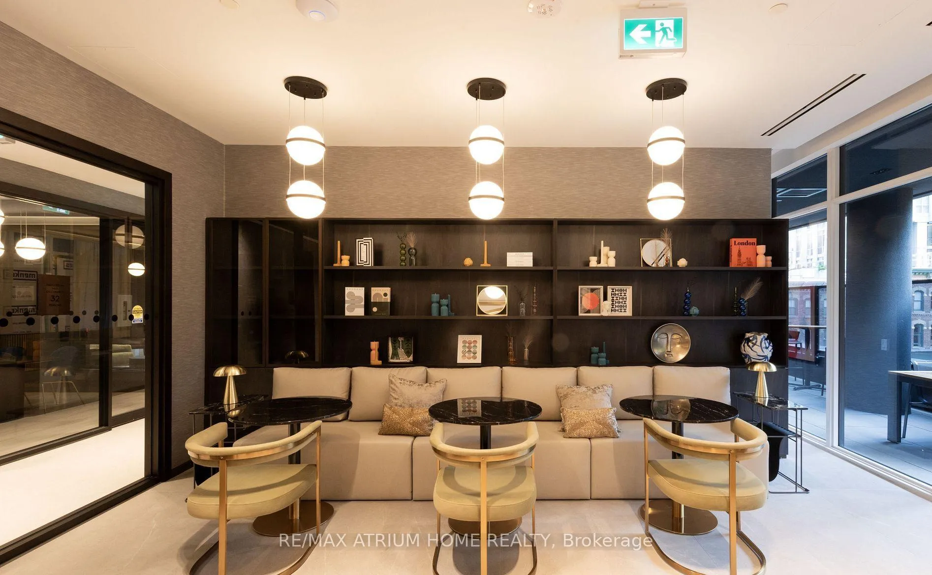 Photo 4 of Unit 1107, 771 Yonge Street, Toronto, Rosedale-Moore Park — HOMEH