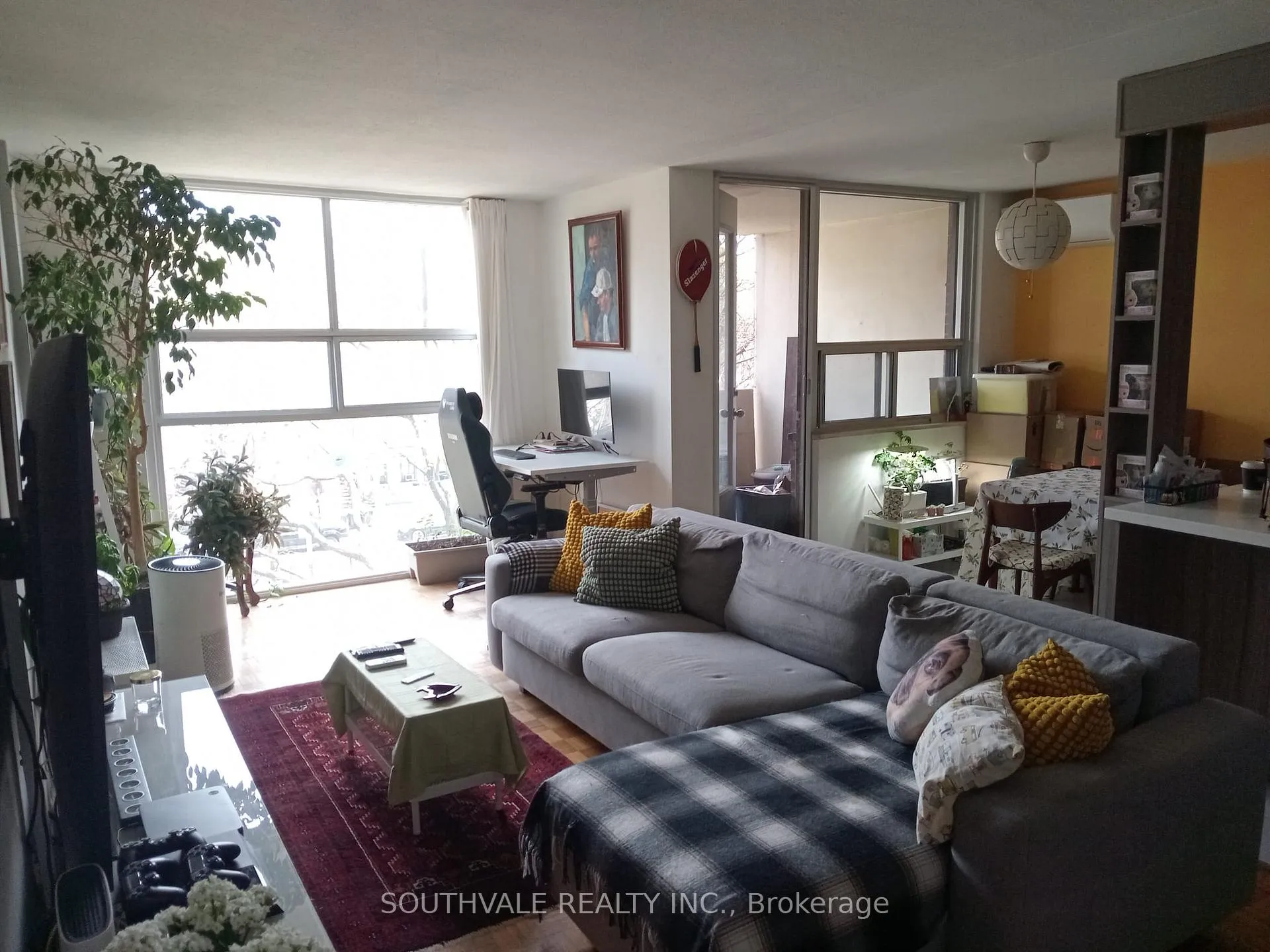Photo 6 of Unit #404, 40 Homewood Avenue, Toronto, Cabbagetown-South St. James Town — HOMEH
