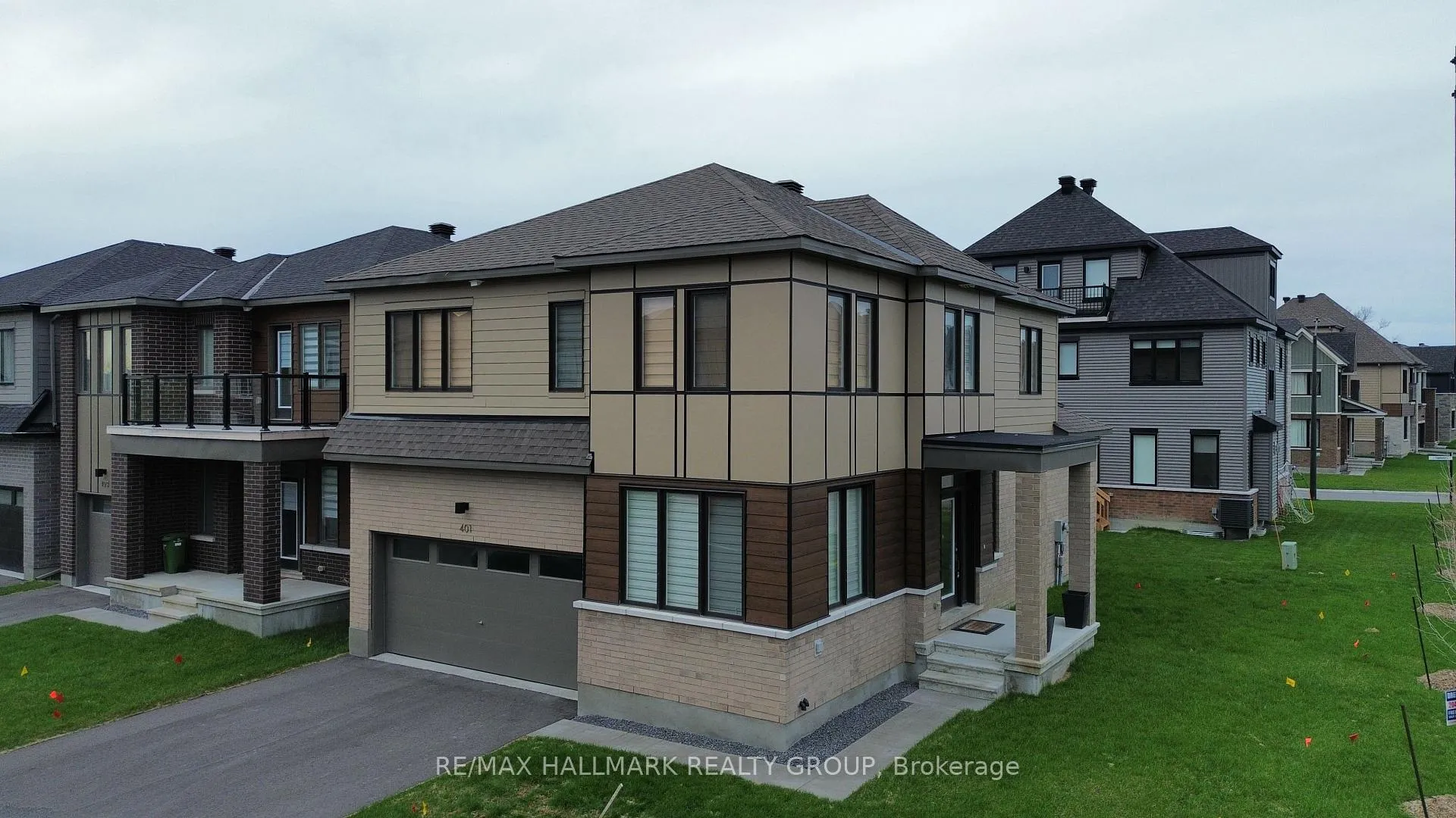 Photo 1 of 401 Euphoria Crescent, Ottawa, Barrhaven - Heritage Park — HOMEH