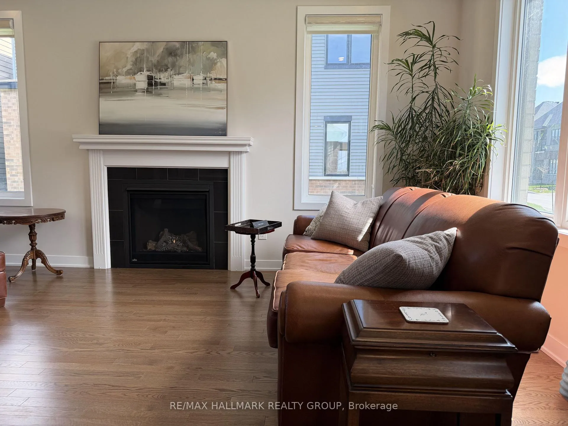 Photo 13 of 401 Euphoria Crescent, Ottawa, Barrhaven - Heritage Park — HOMEH