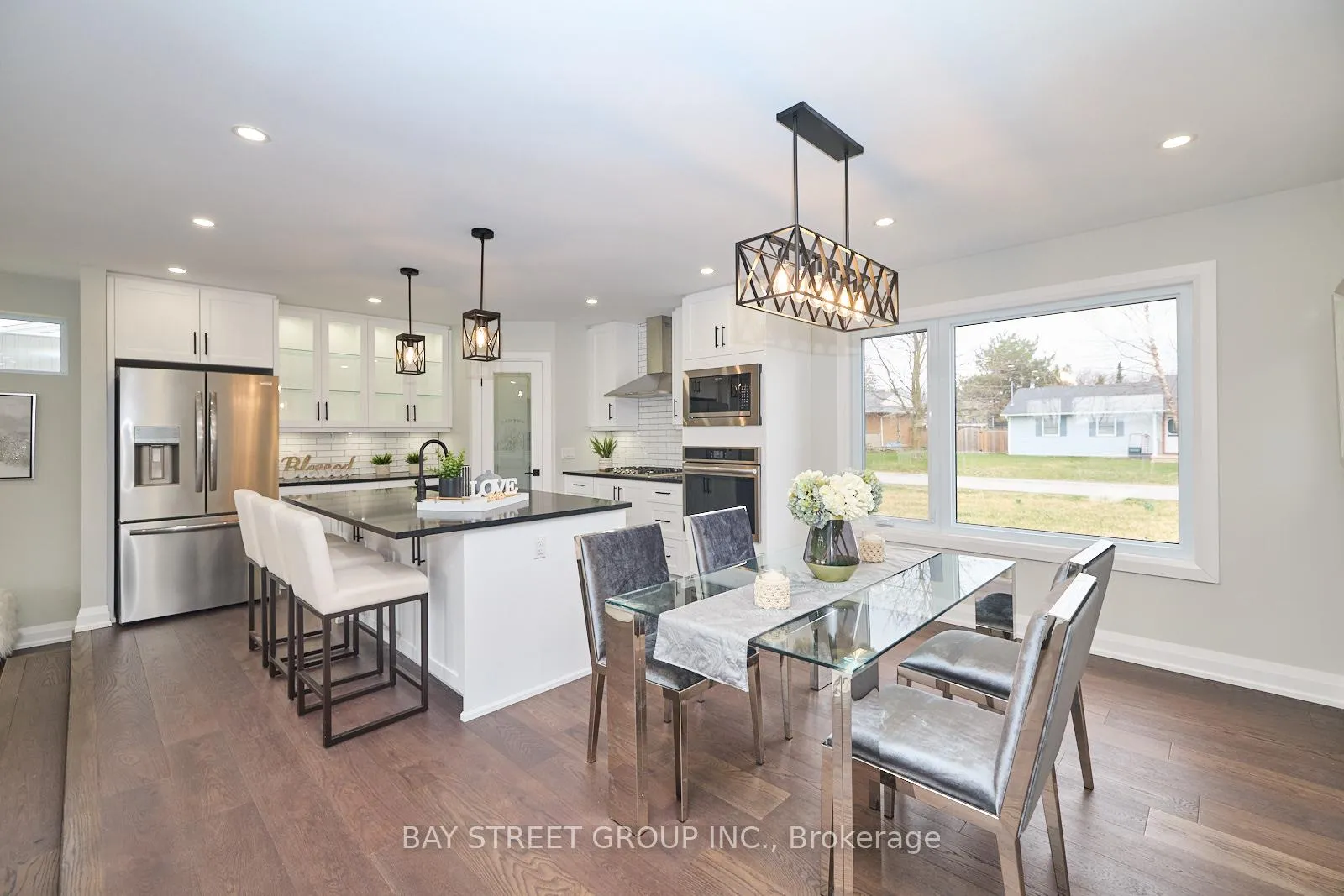 Photo 2 of 3873 Glenview Drive, Lincoln, Lincoln-Jordan/Vineland — HOMEH