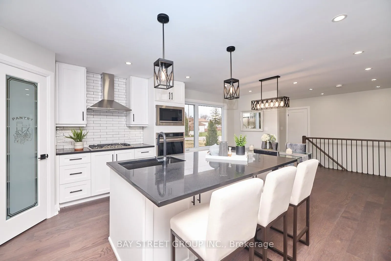 Photo 9 of 3873 Glenview Drive, Lincoln, Lincoln-Jordan/Vineland — HOMEH