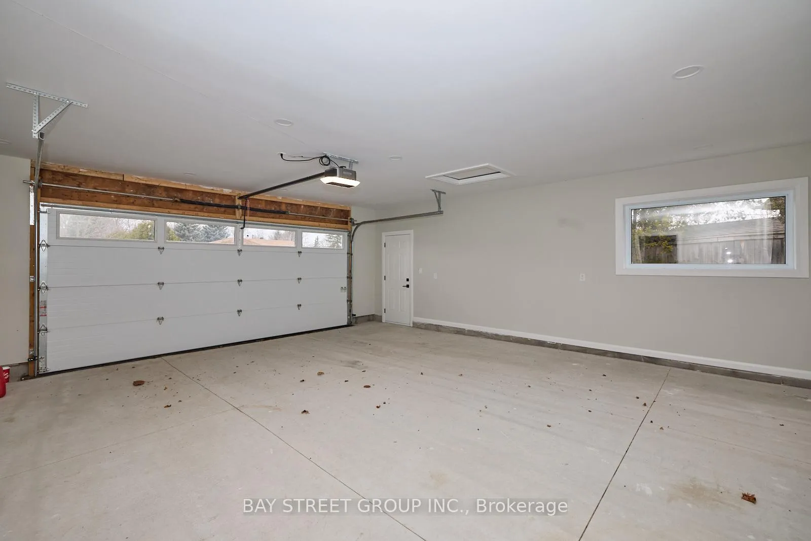 Photo 26 of 3873 Glenview Drive, Lincoln, Lincoln-Jordan/Vineland — HOMEH