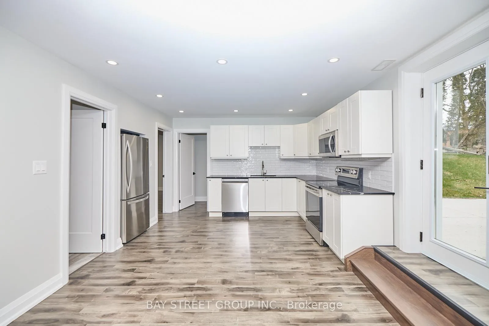 Photo 29 of 3873 Glenview Drive, Lincoln, Lincoln-Jordan/Vineland — HOMEH