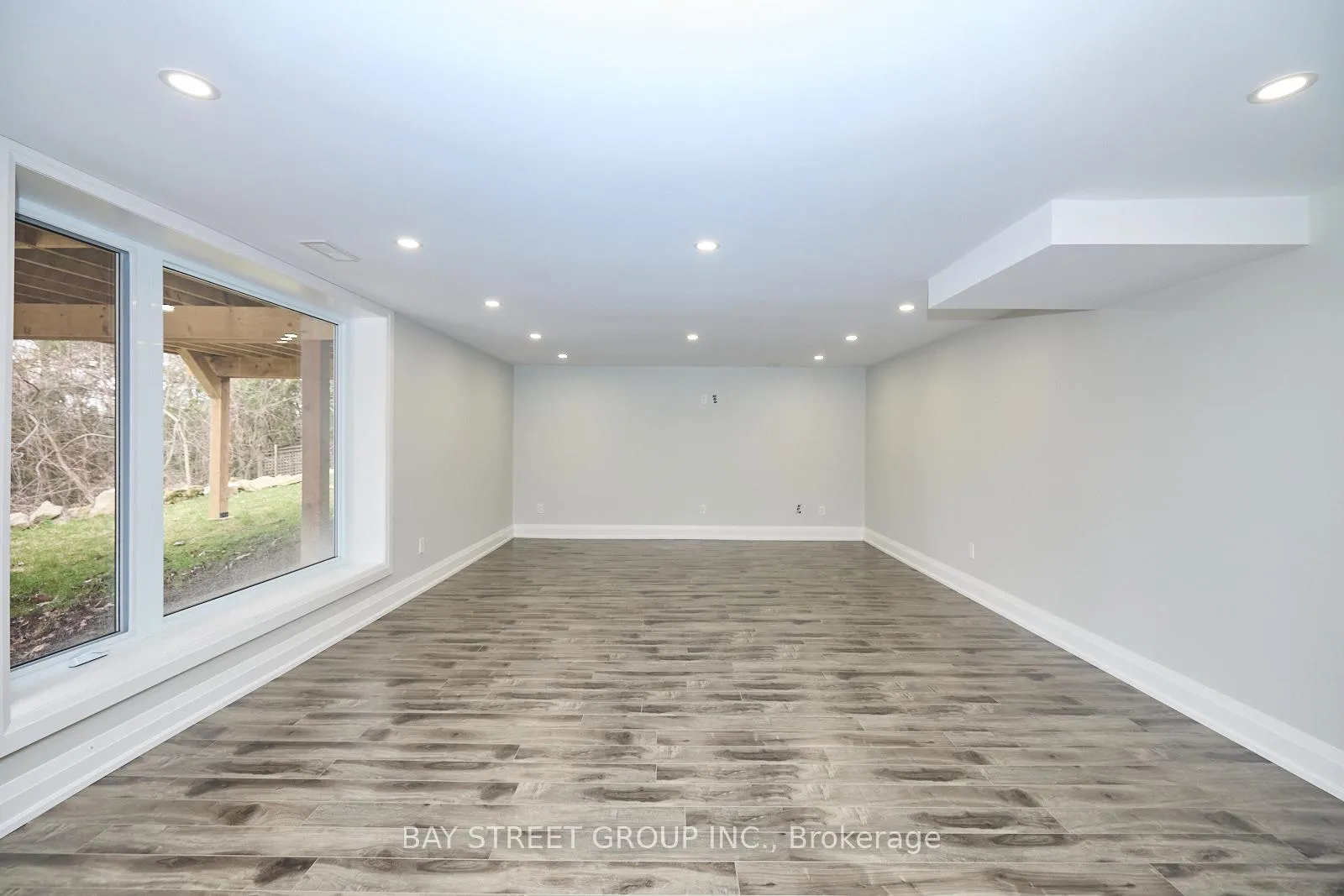 Photo 35 of 3873 Glenview Drive, Lincoln, Lincoln-Jordan/Vineland — HOMEH