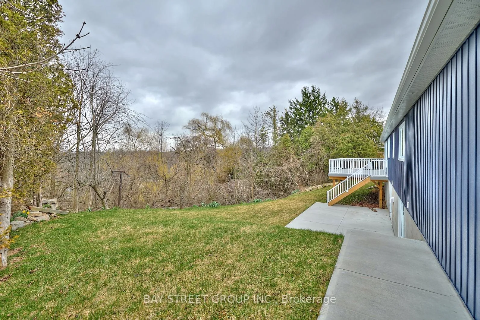 Photo 42 of 3873 Glenview Drive, Lincoln, Lincoln-Jordan/Vineland — HOMEH