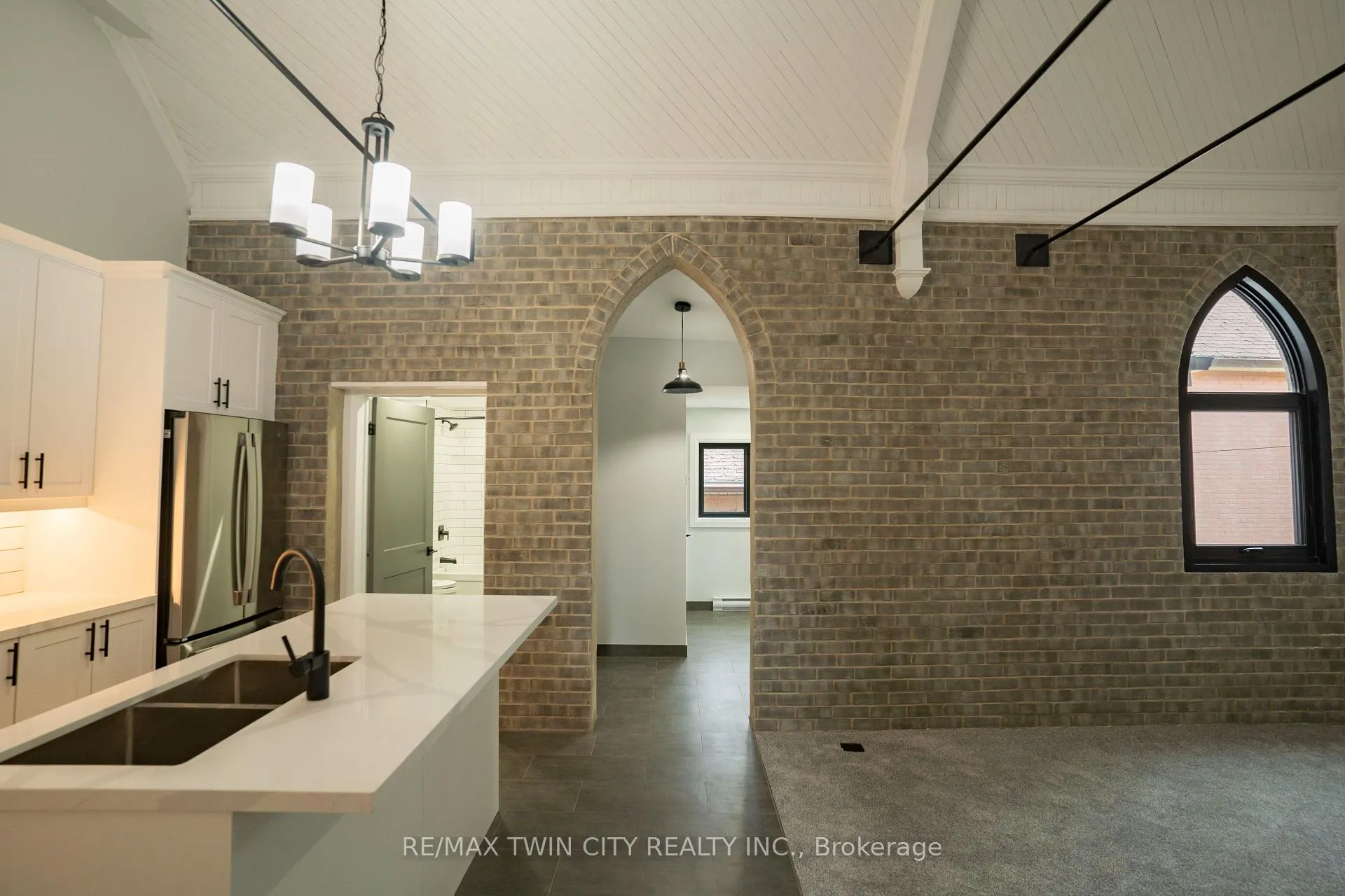 Photo 5 of Unit 5, 130 Elgin Street, Brantford — HOMEH