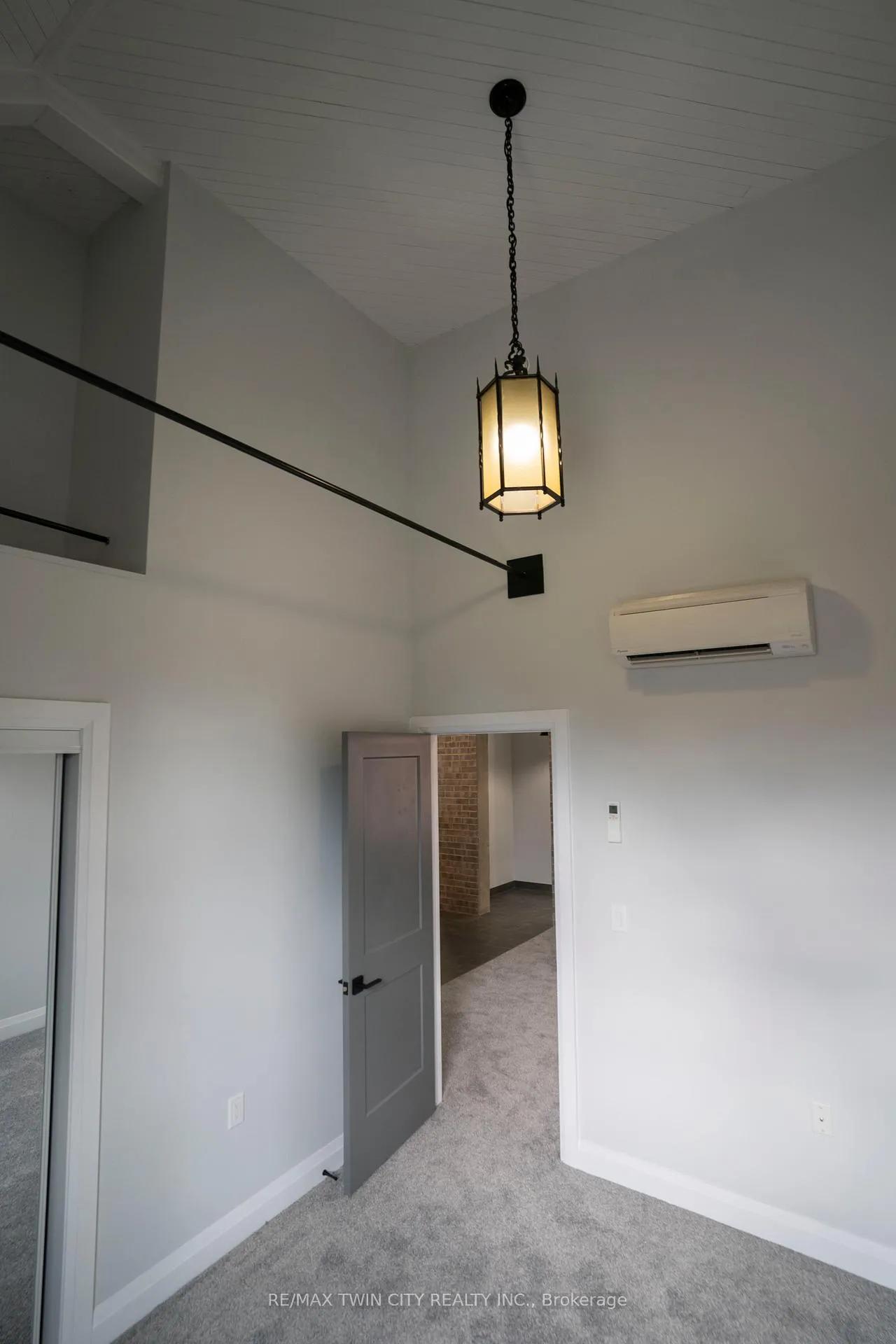 Photo 9 of Unit 5, 130 Elgin Street, Brantford — HOMEH