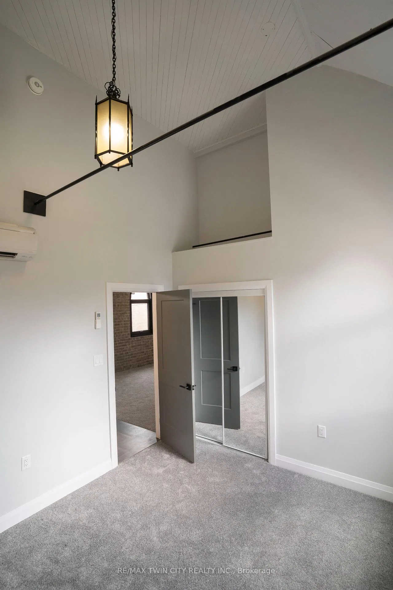 Photo 12 of Unit 5, 130 Elgin Street, Brantford — HOMEH
