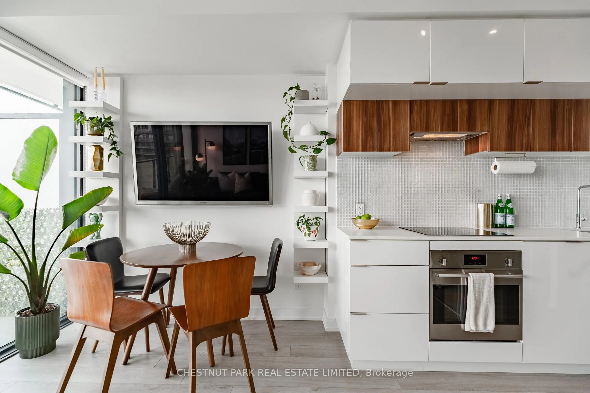 Photo 6 of Unit 3106, 185 Roehampton Avenue, Toronto, Mount Pleasant West — HOMEH