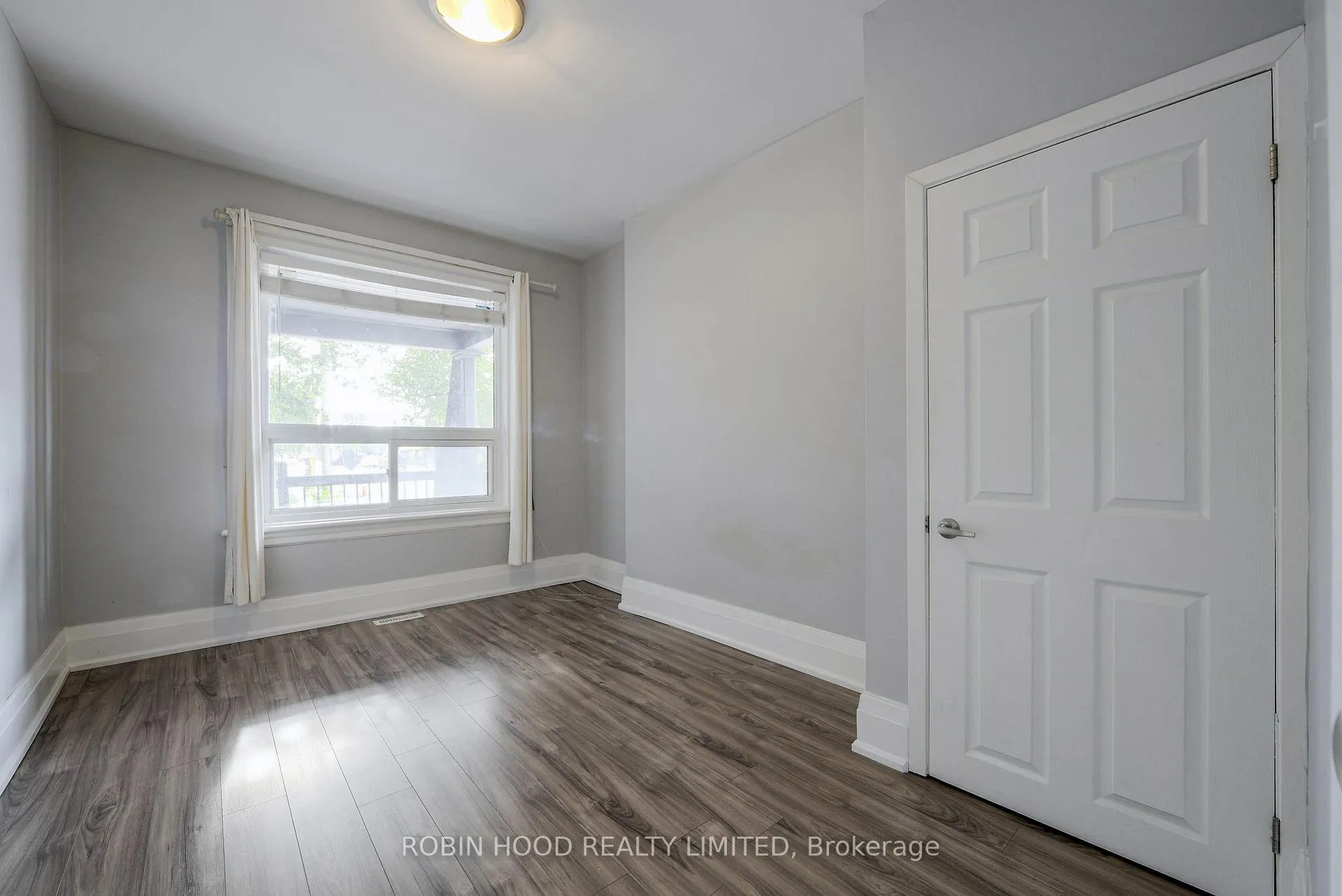 Photo 8 of Unit Unit 1, 271 Albany Avenue, Toronto, The Annex — HOMEH