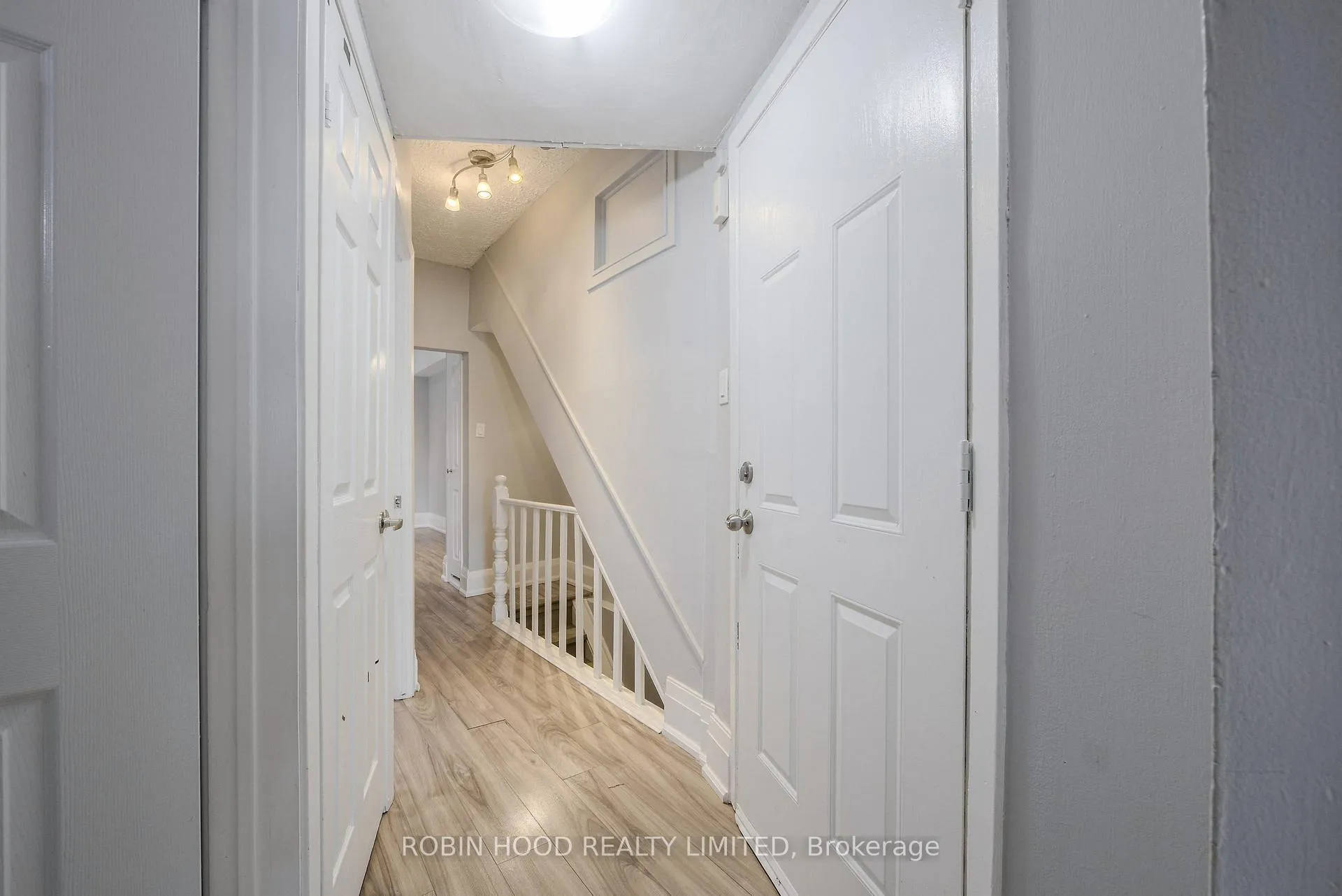 Photo 9 of Unit Unit 1, 271 Albany Avenue, Toronto, The Annex — HOMEH