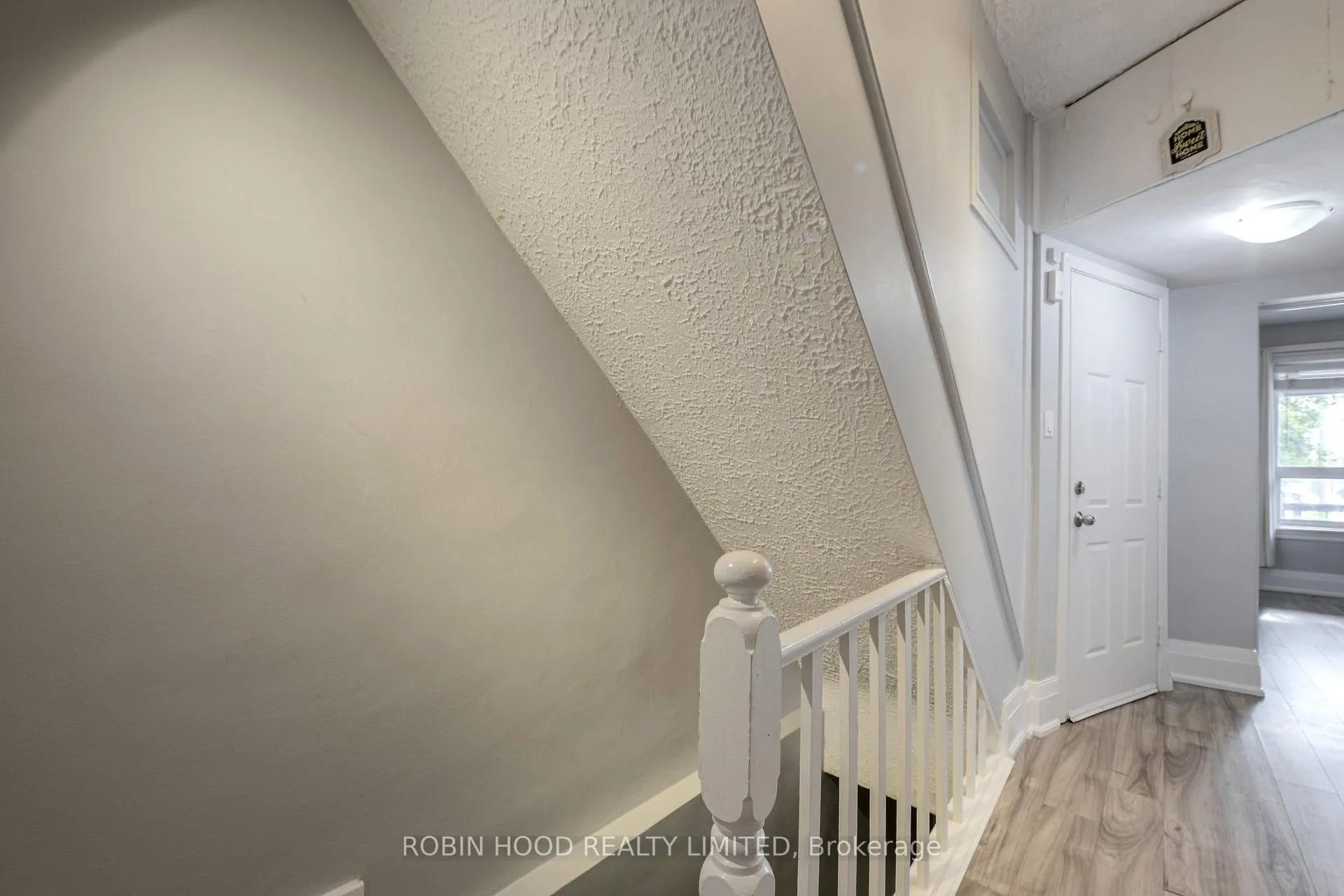 Photo 12 of Unit Unit 1, 271 Albany Avenue, Toronto, The Annex — HOMEH