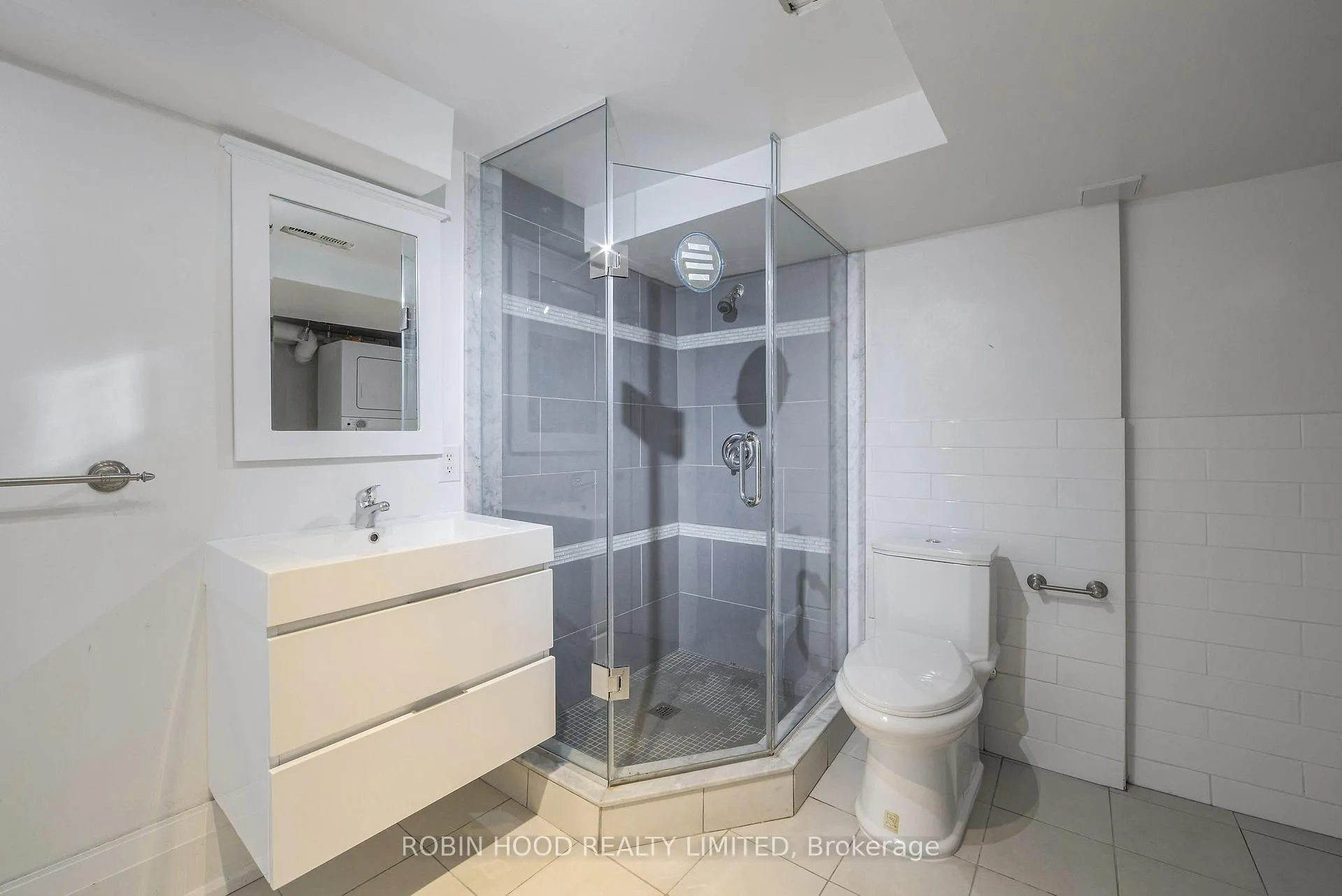 Photo 18 of Unit Unit 1, 271 Albany Avenue, Toronto, The Annex — HOMEH
