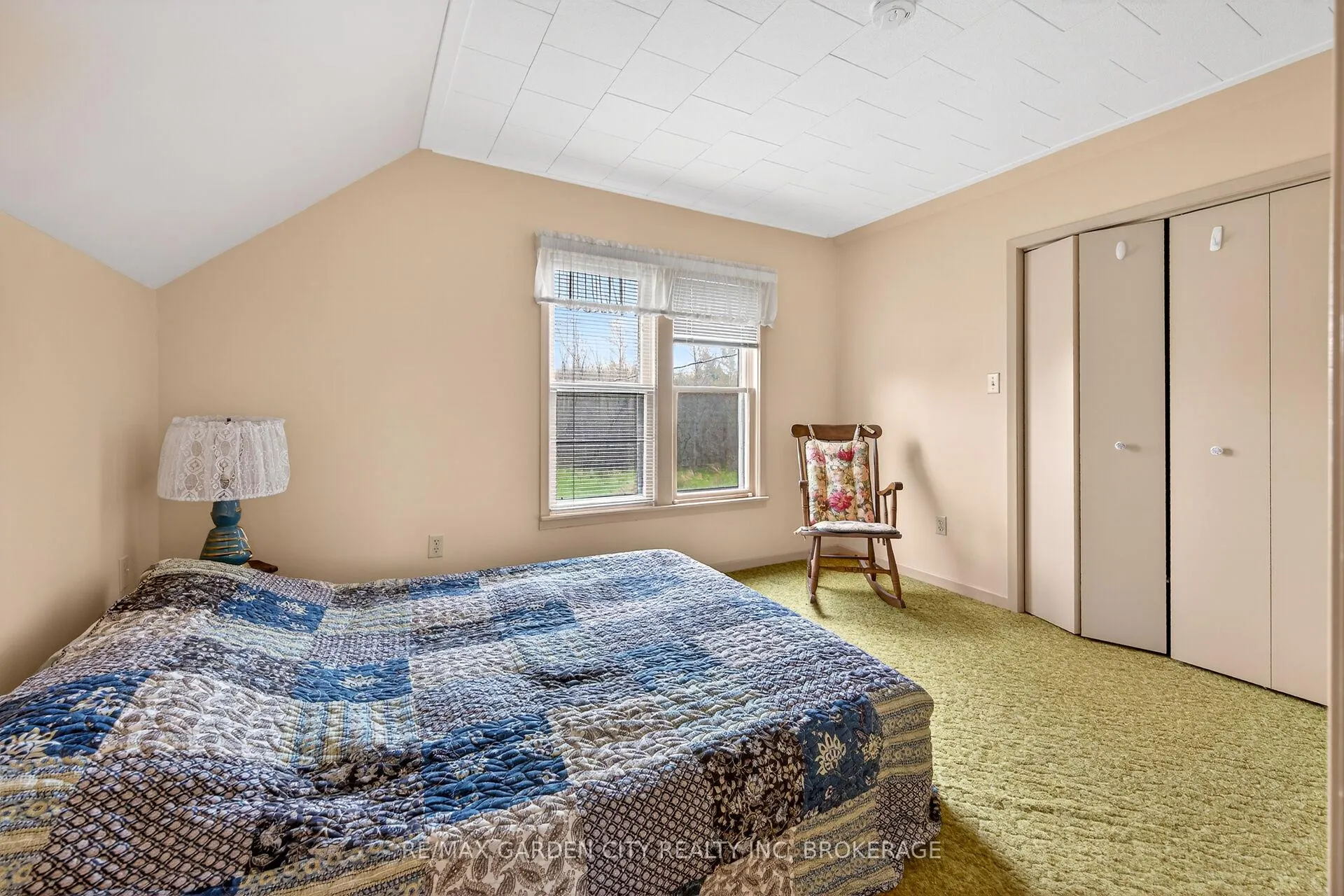 Photo 25 of 732 Cedar Bay Road, Port Colborne, Sherkston — HOMEH