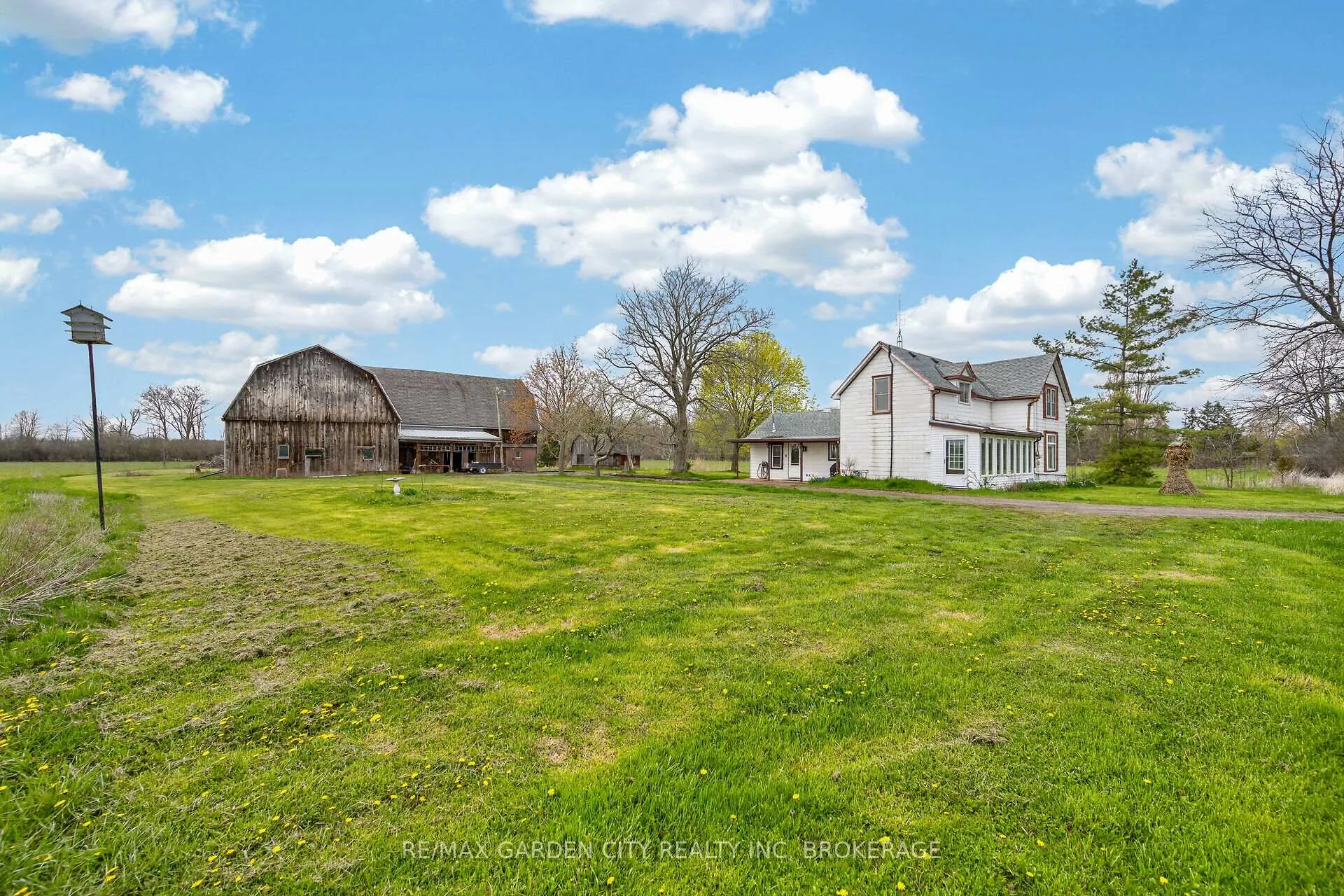 Photo 36 of 732 Cedar Bay Road, Port Colborne, Sherkston — HOMEH