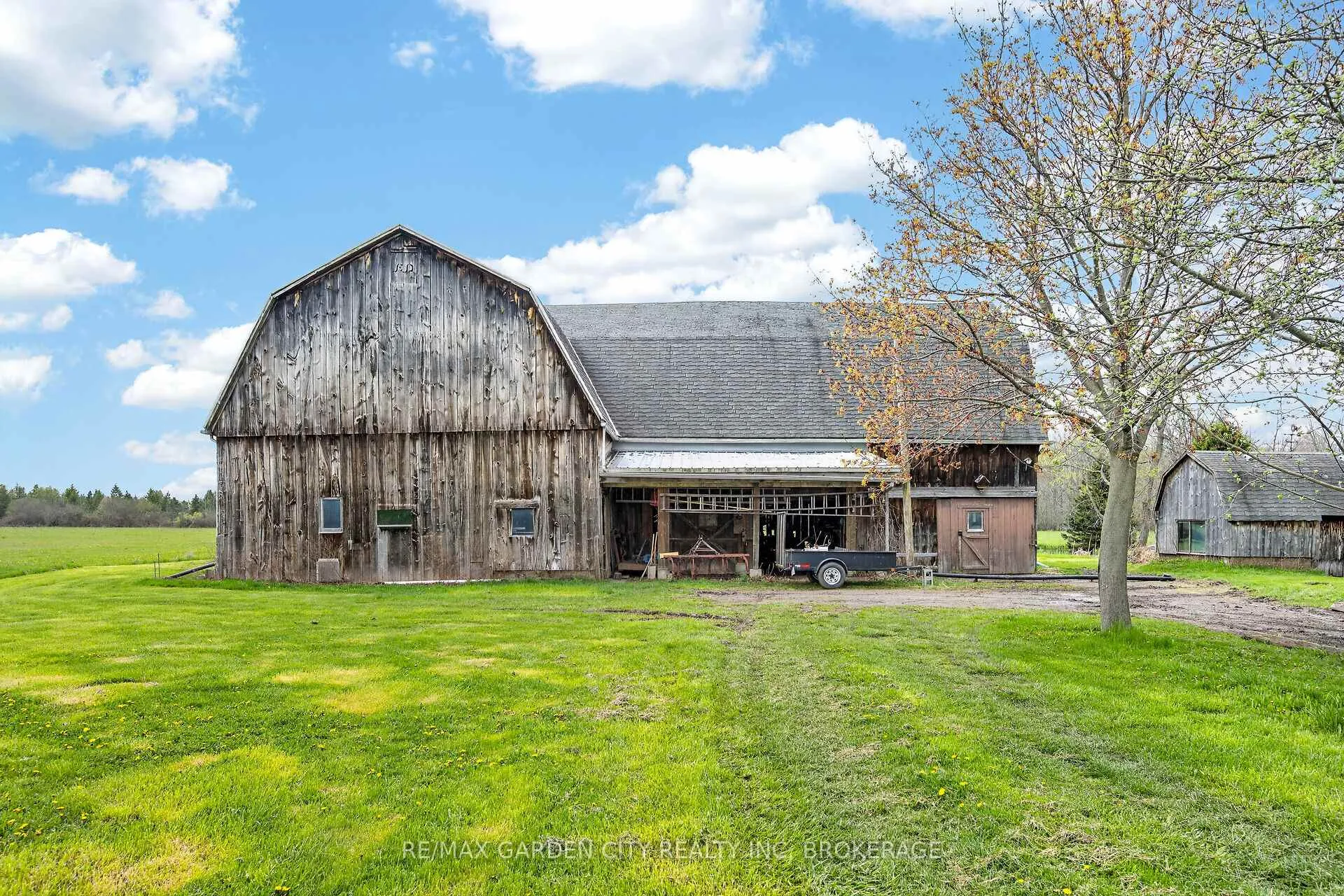 Photo 38 of 732 Cedar Bay Road, Port Colborne, Sherkston — HOMEH
