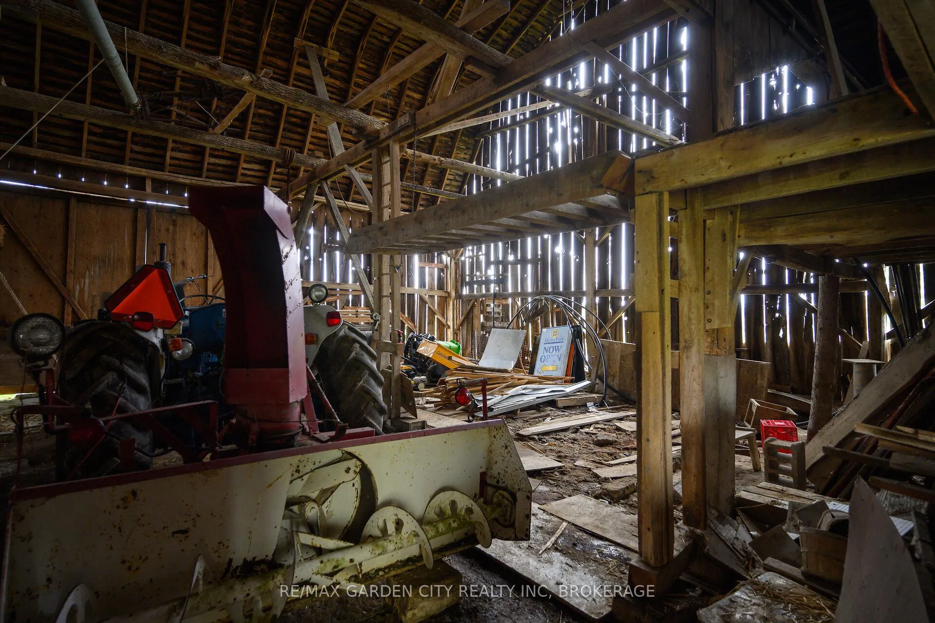 Photo 40 of 732 Cedar Bay Road, Port Colborne, Sherkston — HOMEH