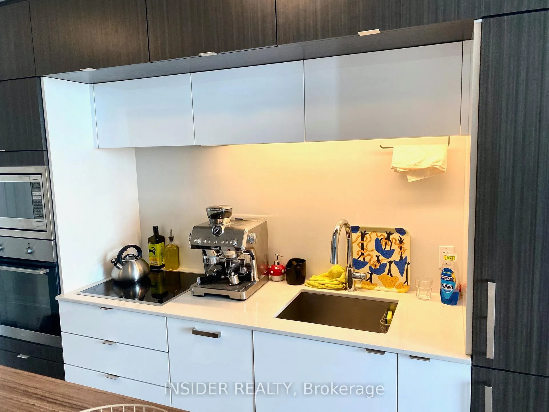 Photo 10 of Unit PH08, 1 Edgewater Drive, Toronto, Waterfront Communities — HOMEH