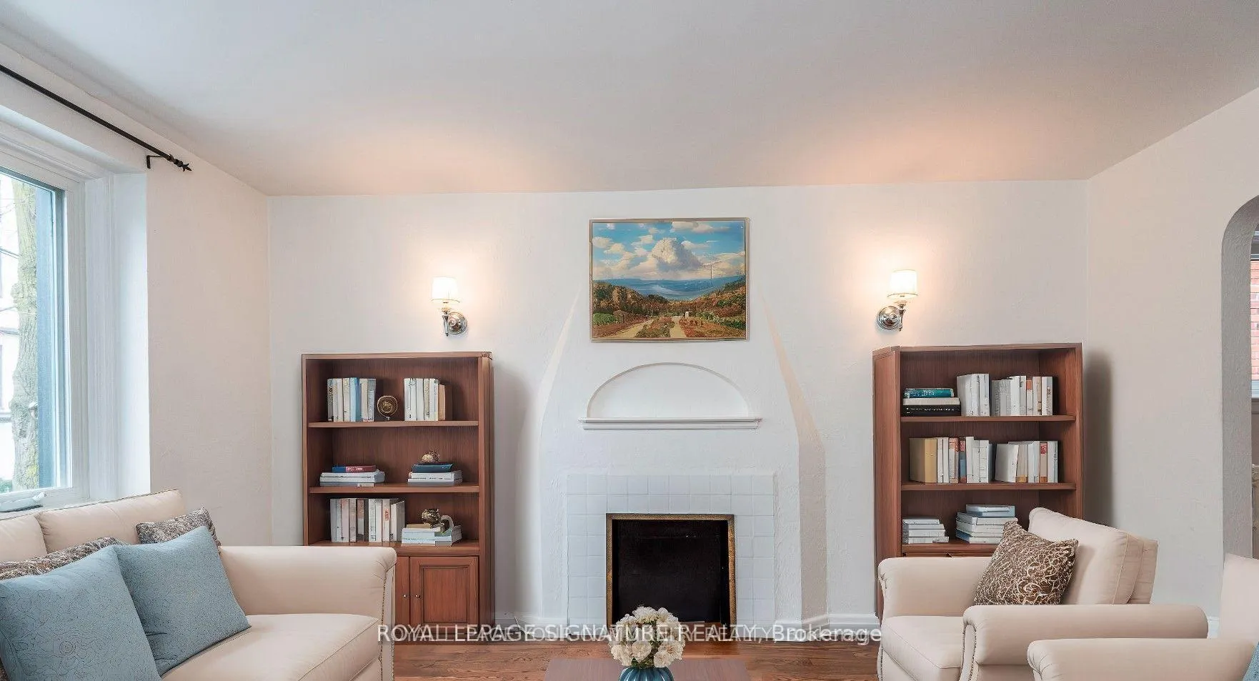 Photo 7 of Unit Main, 20 Strathgowan Avenue, Toronto, Lawrence Park South — HOMEH