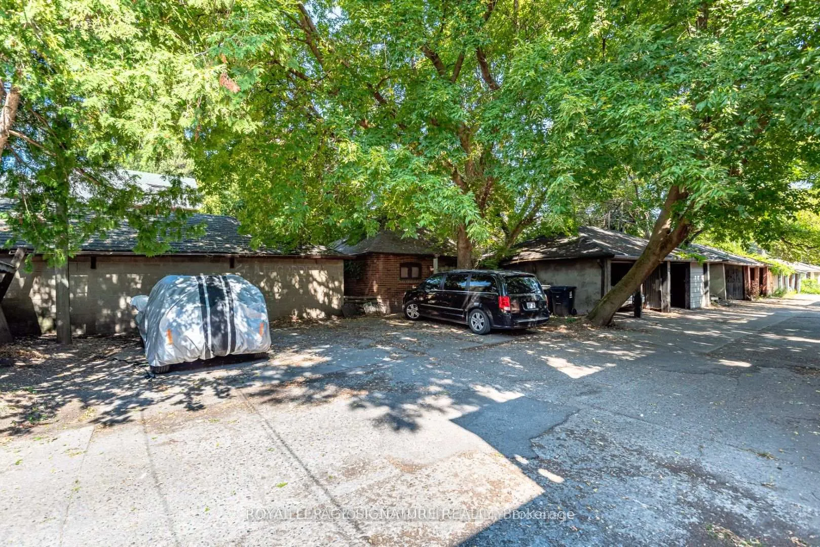 Photo 28 of Unit Main, 20 Strathgowan Avenue, Toronto, Lawrence Park South — HOMEH