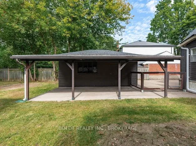 Photo 31 of 3047 Saint Patrick Avenue, Niagara Falls, Stamford — HOMEH