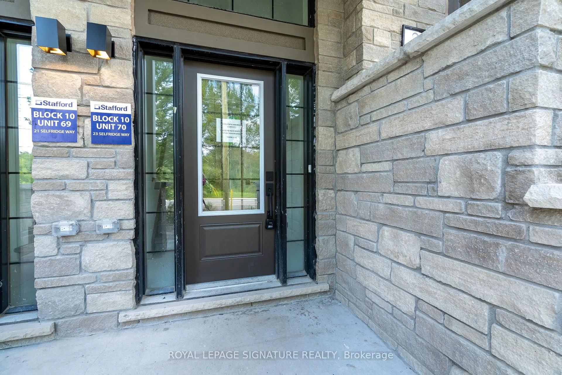Photo 2 of Unit 70, 23 Selfridge Way, Whitby, Downtown Whitby — HOMEH