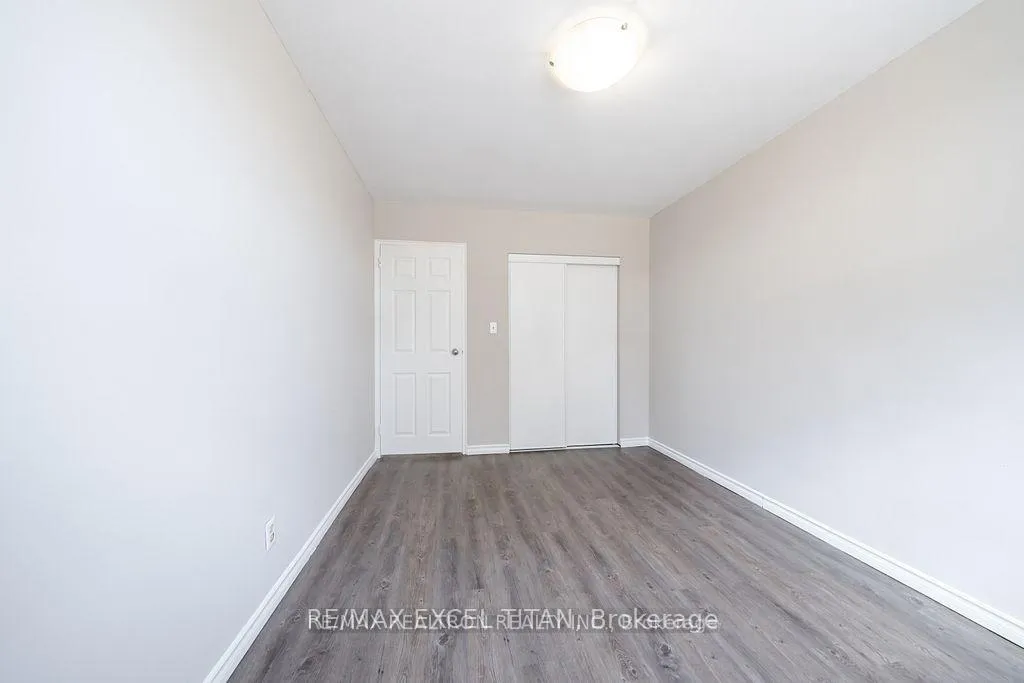 Photo 6 of Unit 36, 2043 Prospect Street, Burlington, Brant — HOMEH