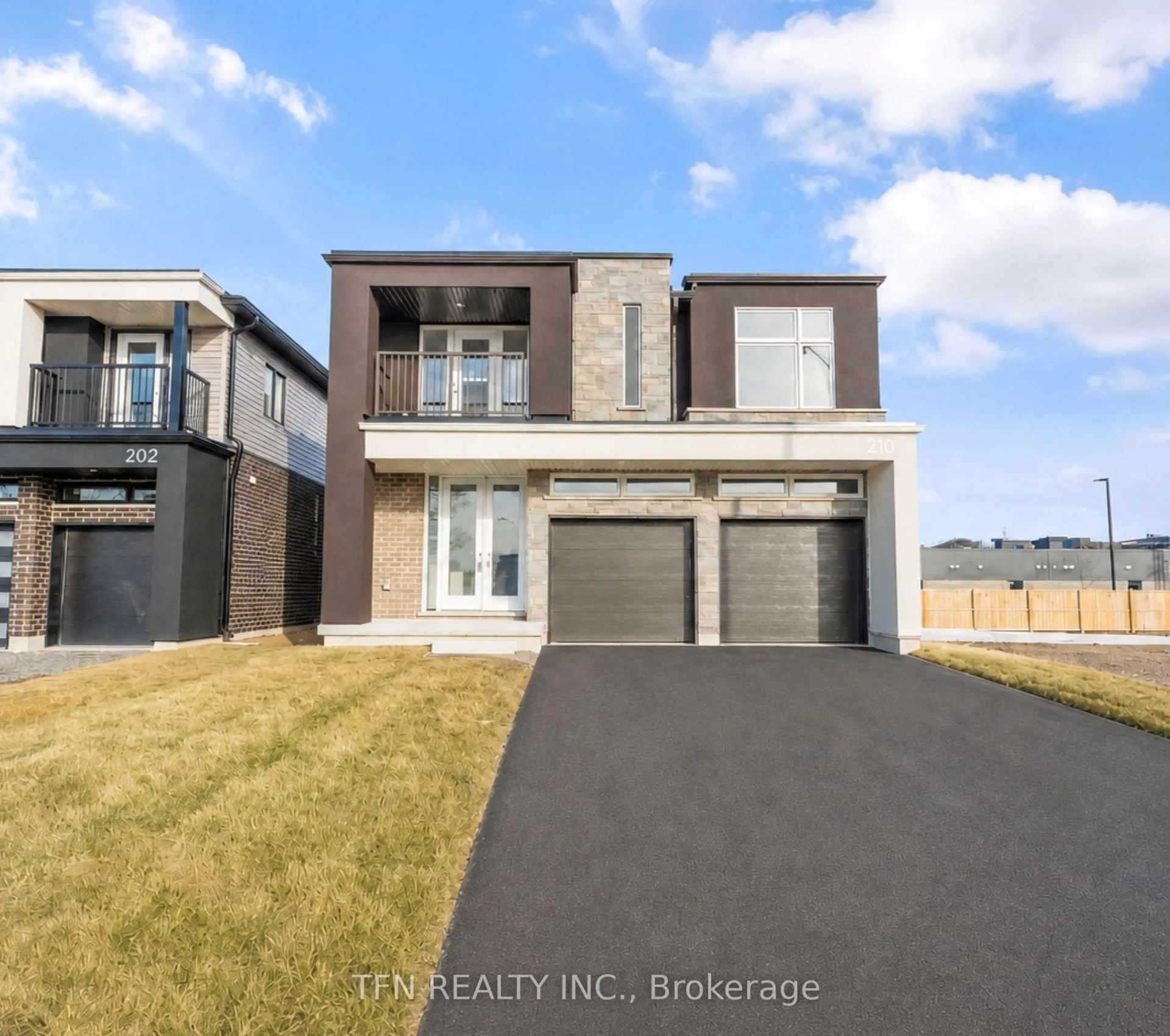 Front of 210 Wellandvale Drive