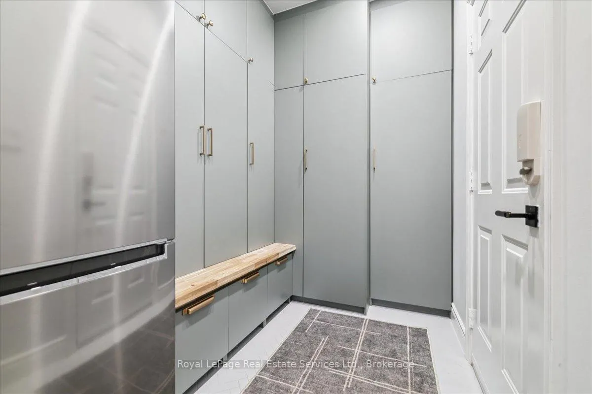 Photo 14 of 2310 Briargrove Circle, Oakville, Westmount — HOMEH