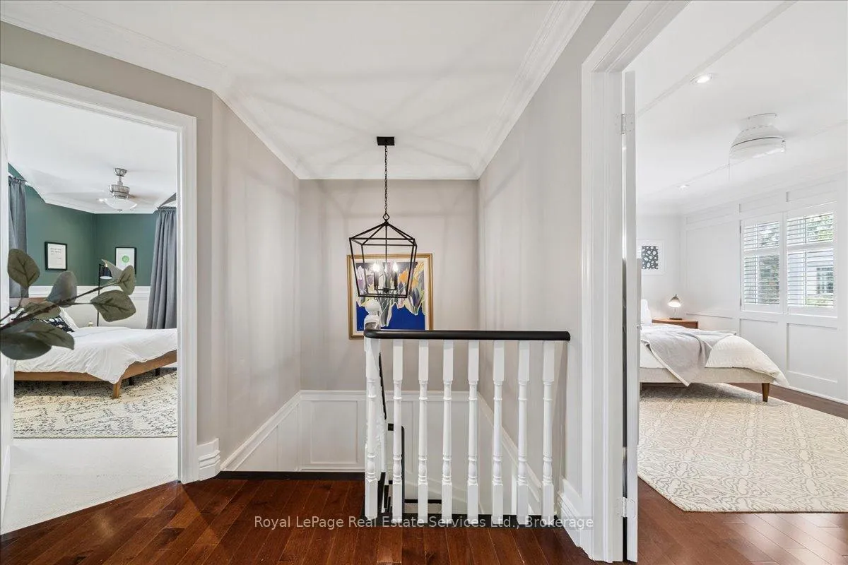 Photo 16 of 2310 Briargrove Circle, Oakville, Westmount — HOMEH