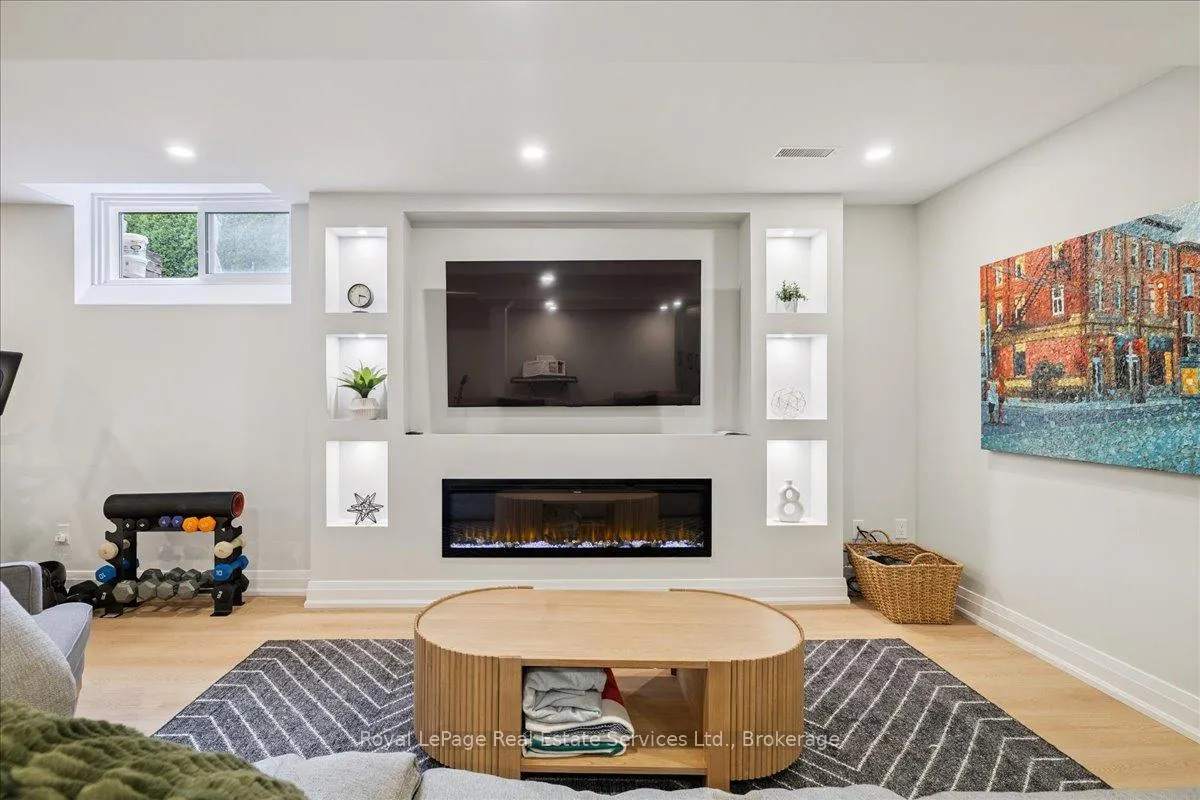 Photo 27 of 2310 Briargrove Circle, Oakville, Westmount — HOMEH