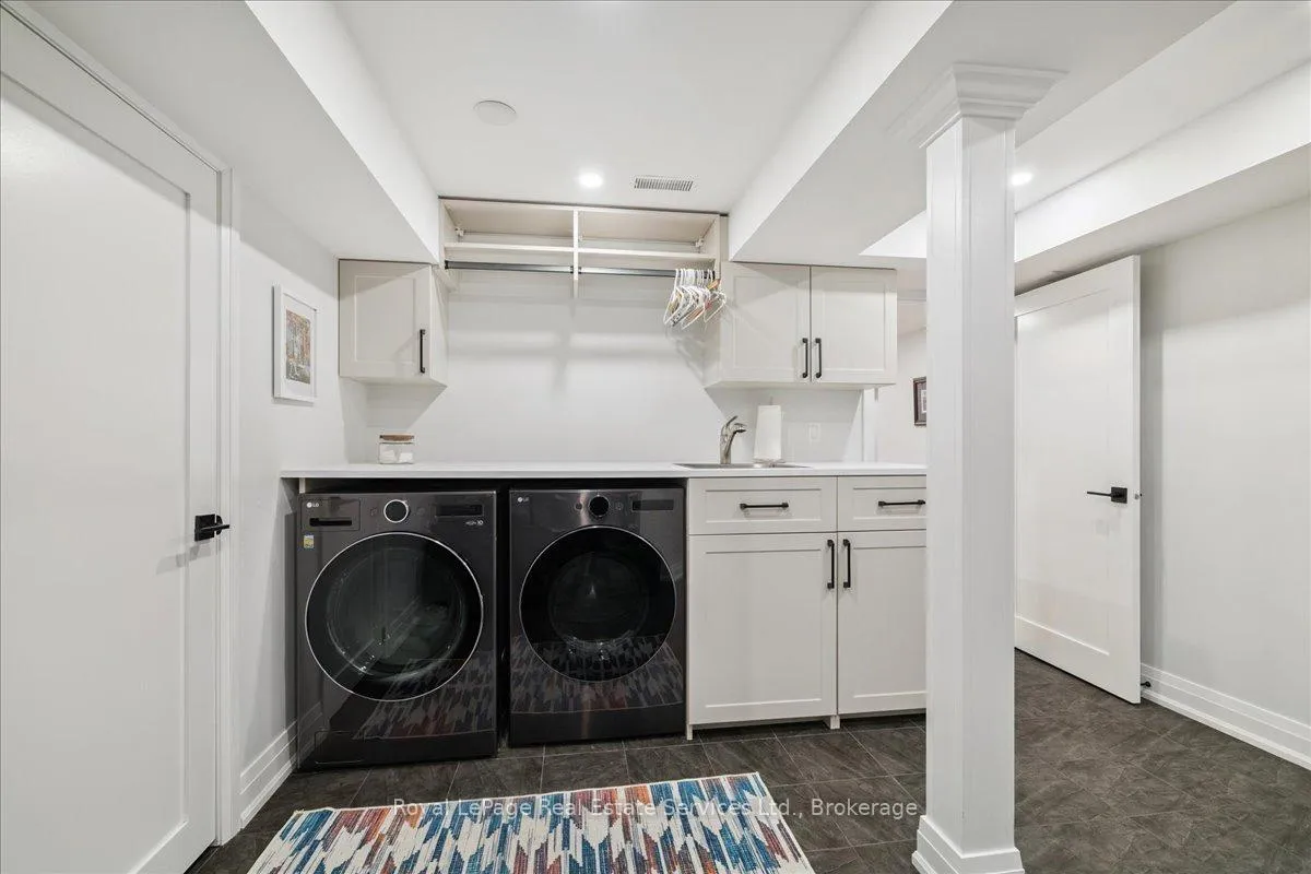 Photo 30 of 2310 Briargrove Circle, Oakville, Westmount — HOMEH