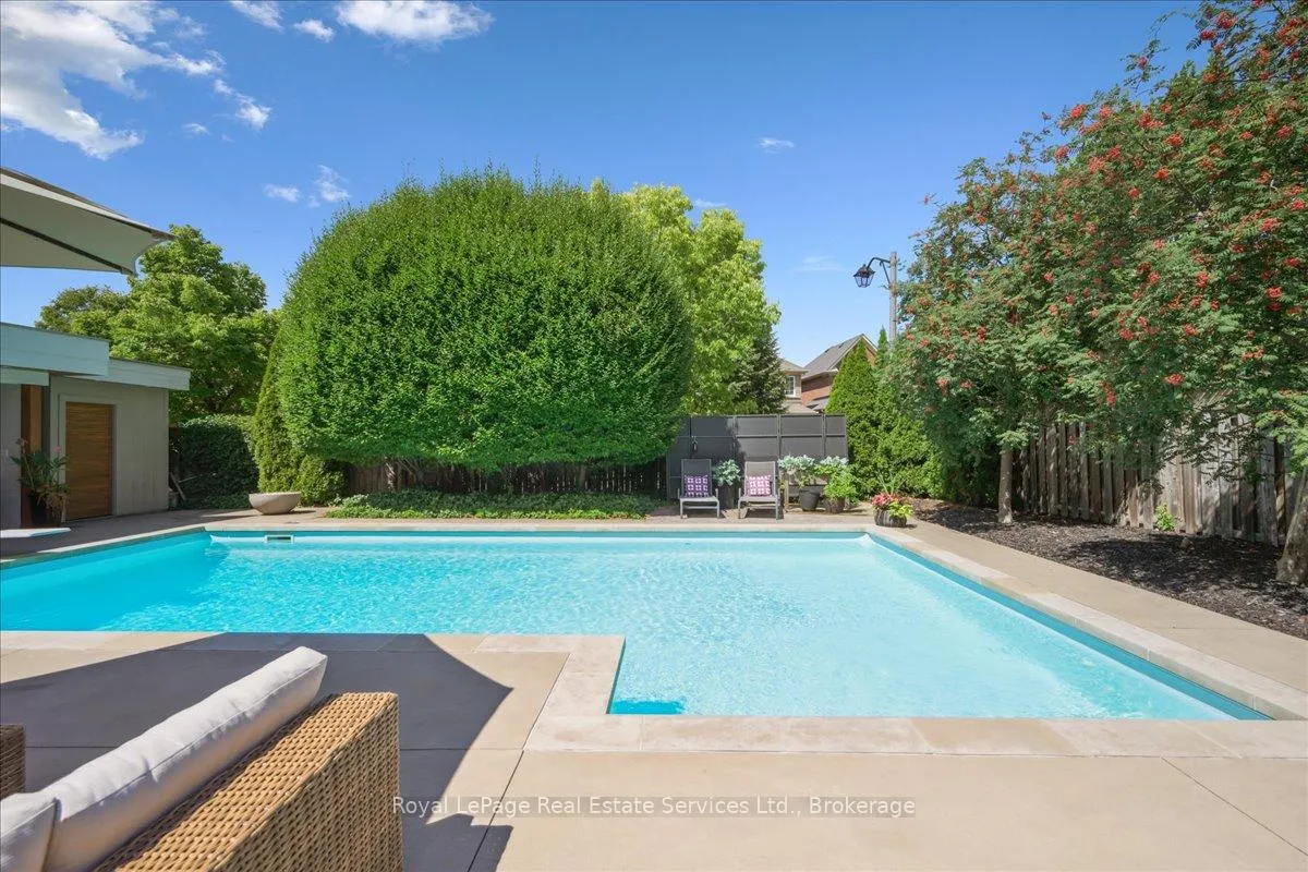 Photo 40 of 2310 Briargrove Circle, Oakville, Westmount — HOMEH