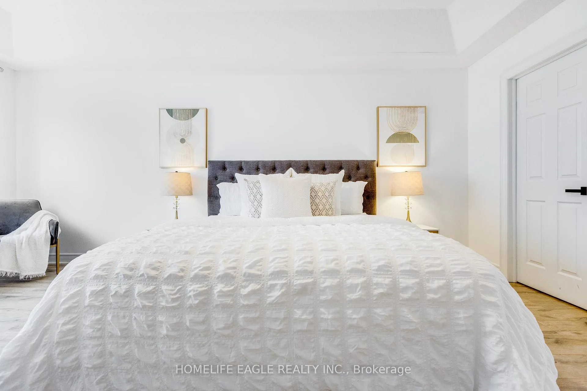 Photo 24 of 10 Big Hill Crescent, Vaughan, Patterson — HOMEH
