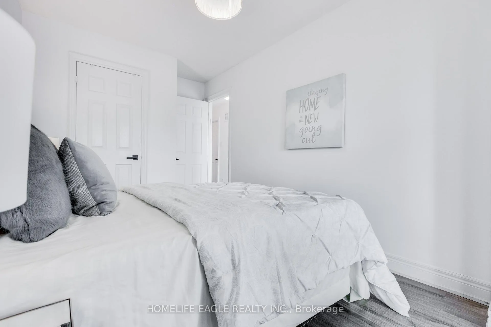 Photo 35 of 10 Big Hill Crescent, Vaughan, Patterson — HOMEH