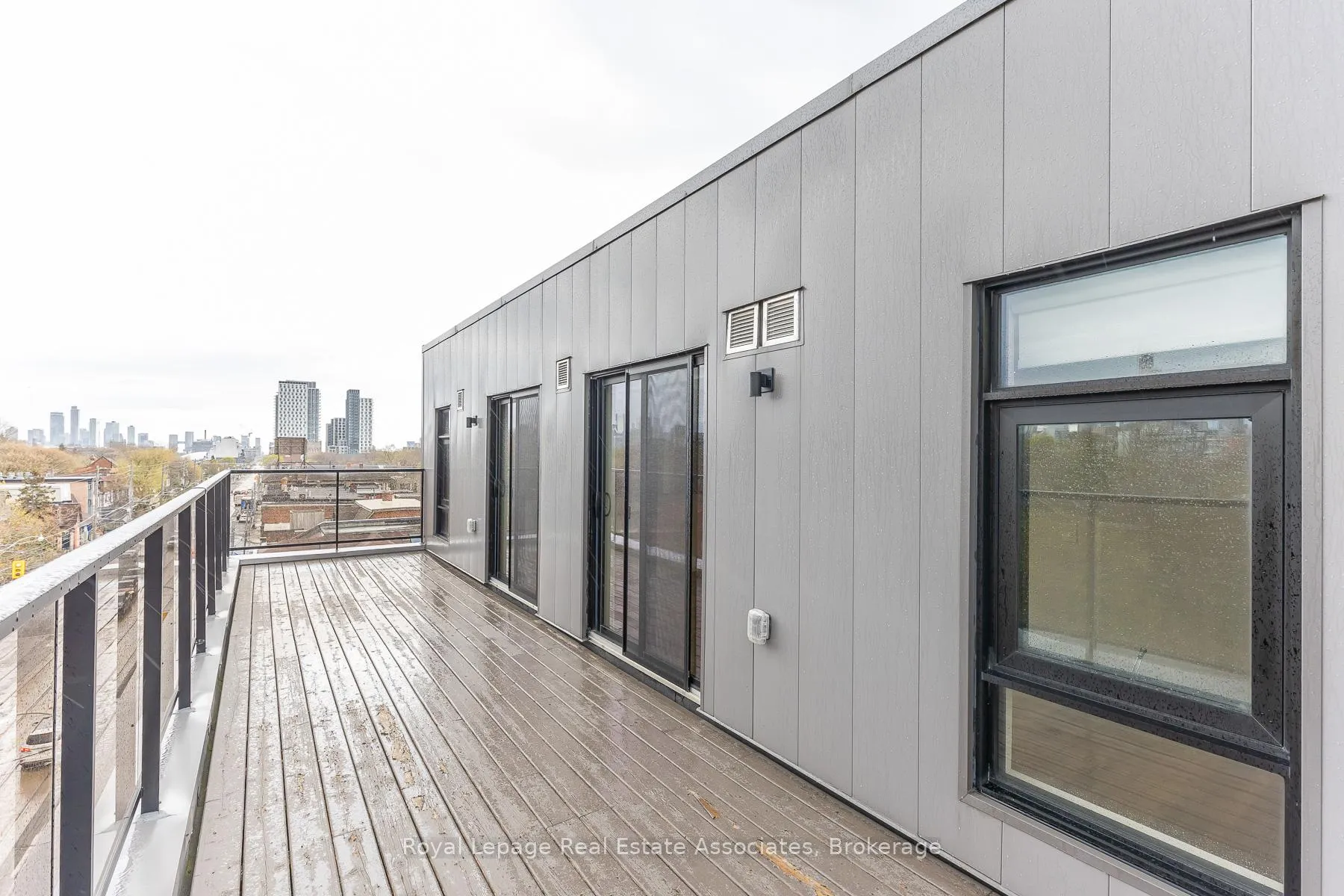 Photo 35 of Unit 401, 1000 Bathurst Street, Toronto, The Annex — HOMEH